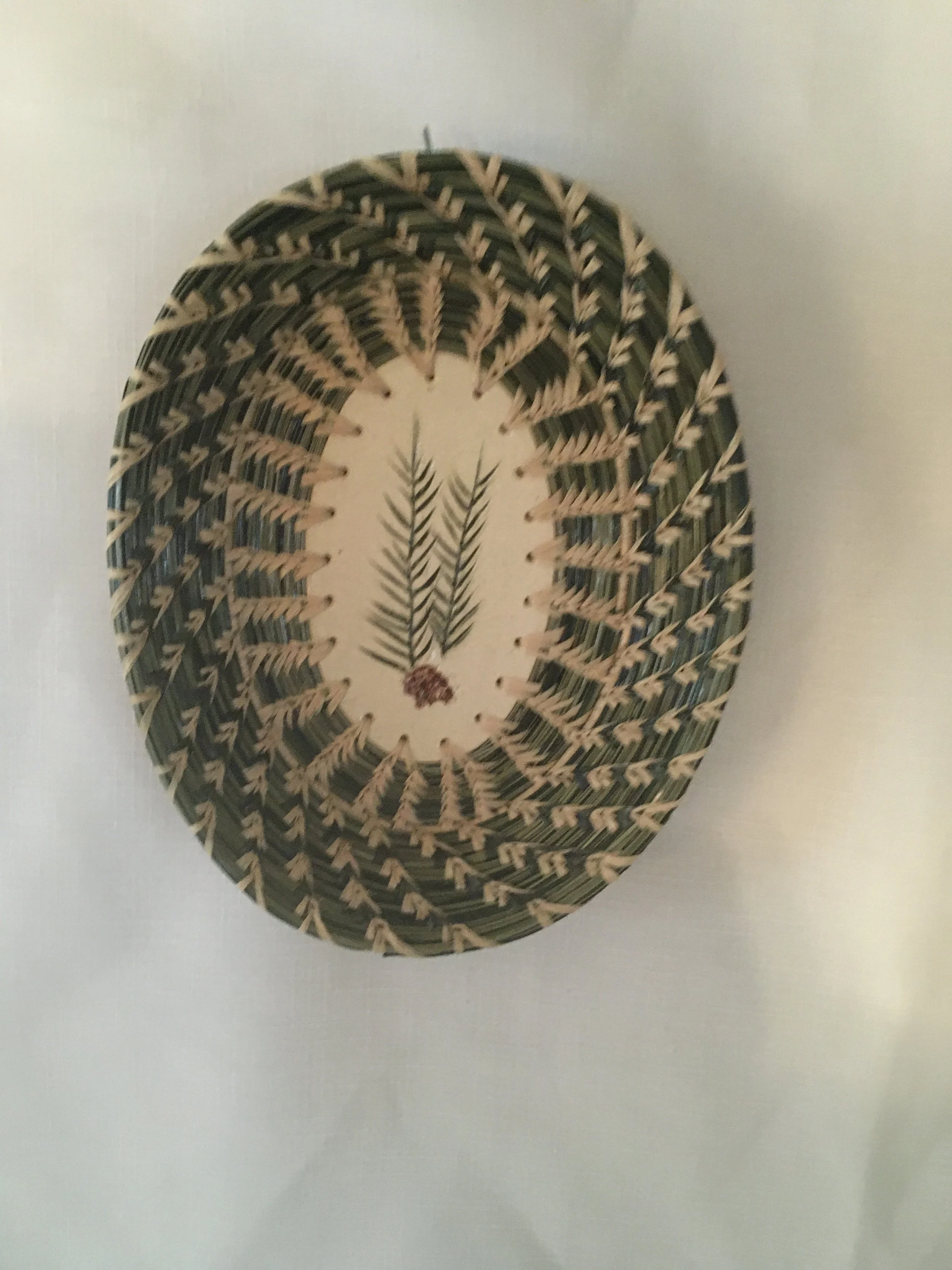 Oval Pine Bough with Green Raffia