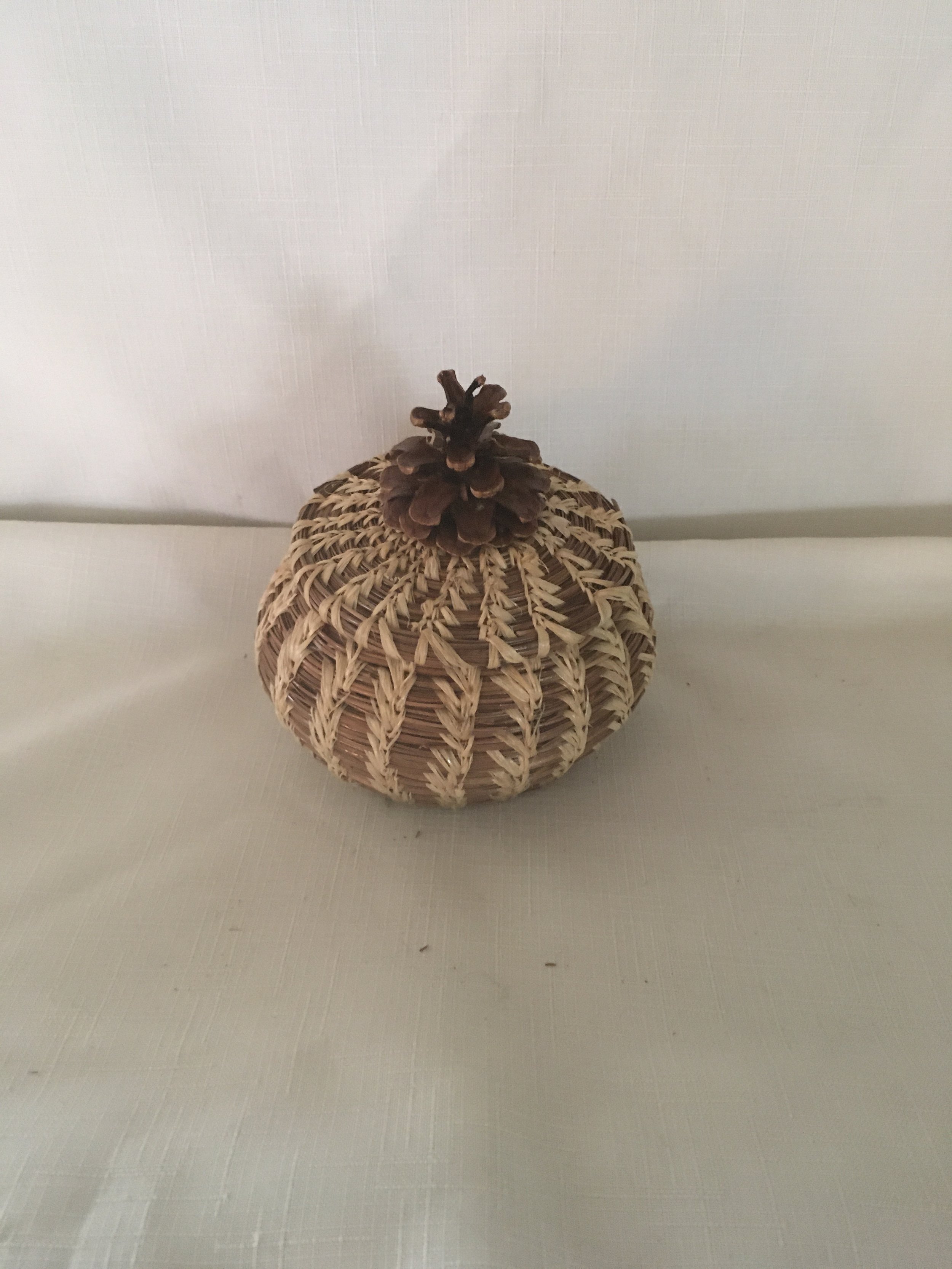 Pine Cone Lid Basket