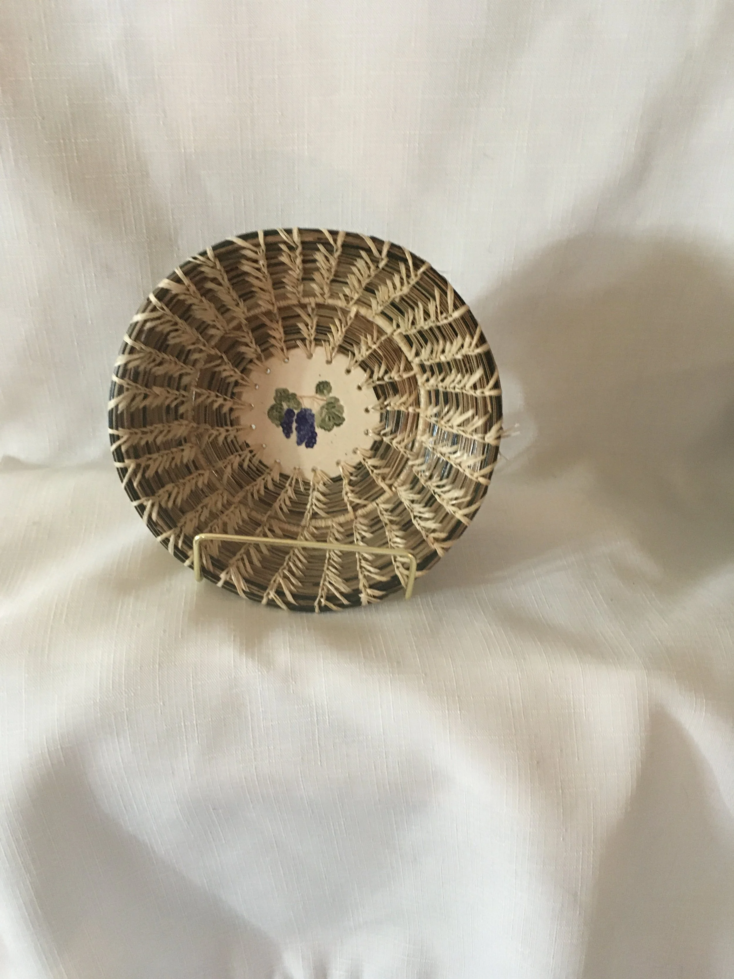 Medium Grapes Basket