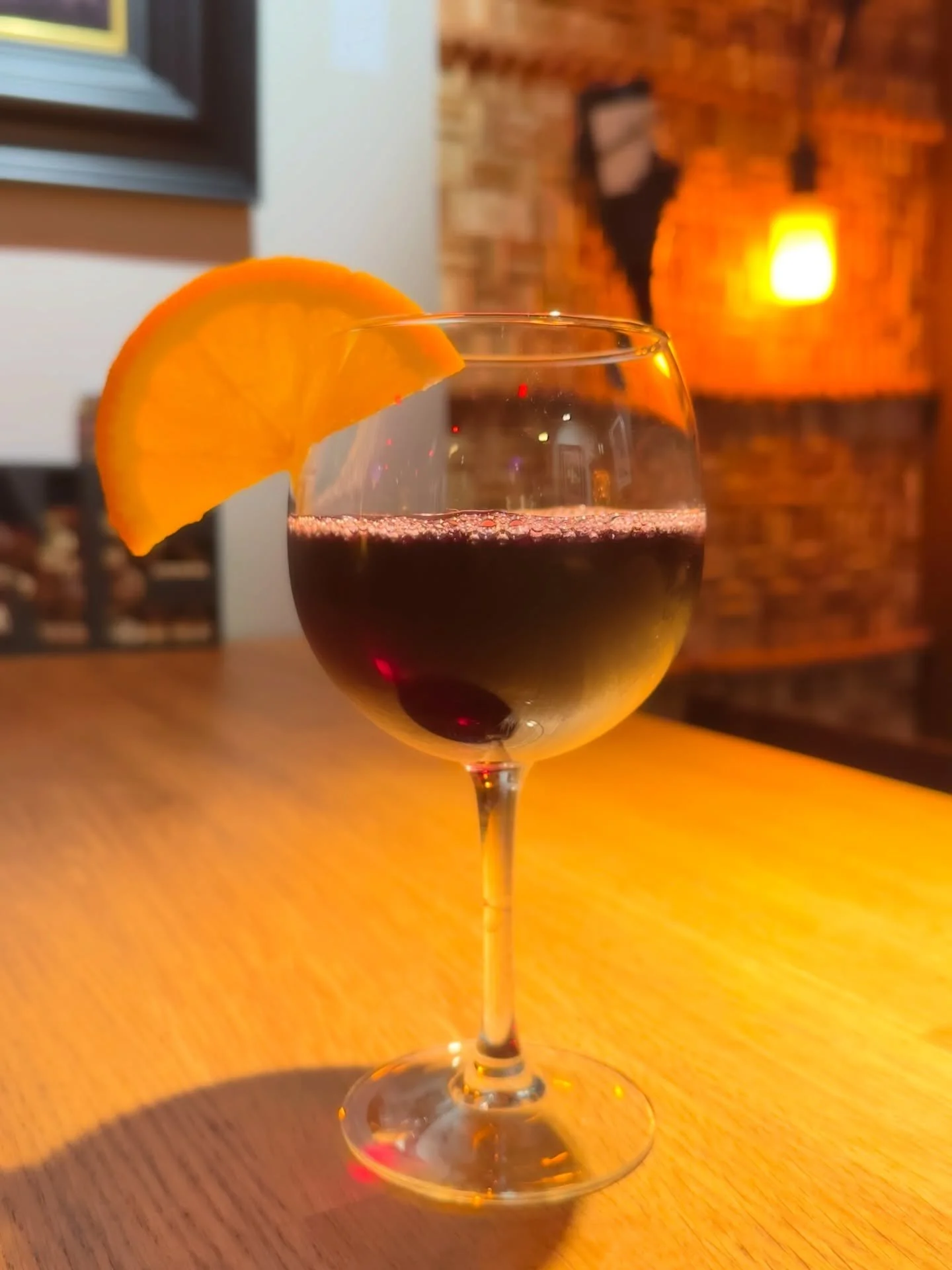 🍊Real Sangria 

Grape wine with natural citrus flavor from Spain 🇪🇸 

Served cold 🍷🍊

#sangria #productfromspain #refreshing 🍊