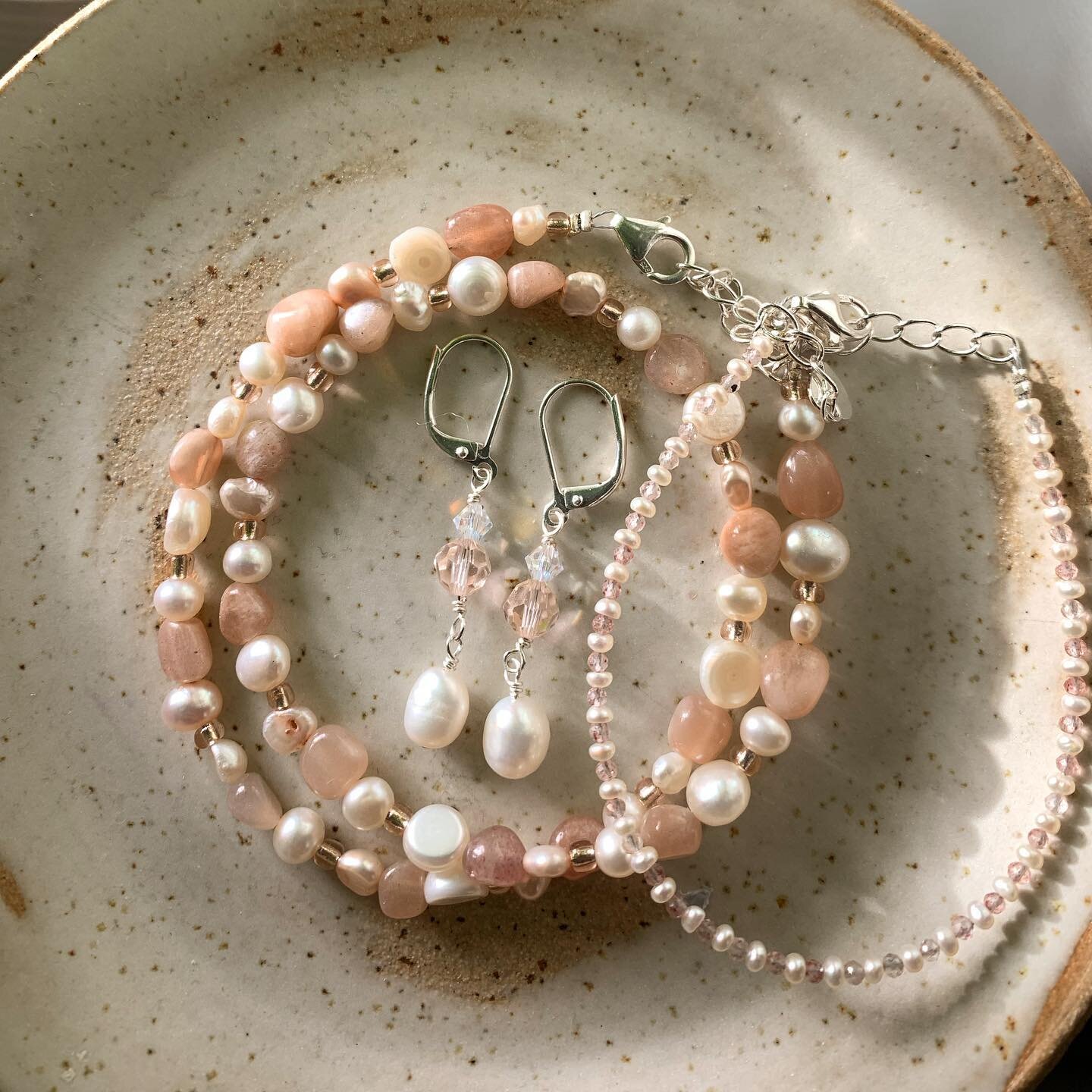 new new new, all launching tonight @ 8pm 🥳🥰

the perfect wee set, made with freshwater pearls, swarovski crystal, strawberry quartz, pink moonstone &amp; glass!

launching @ 8pm in our mini launch tonight 🌟