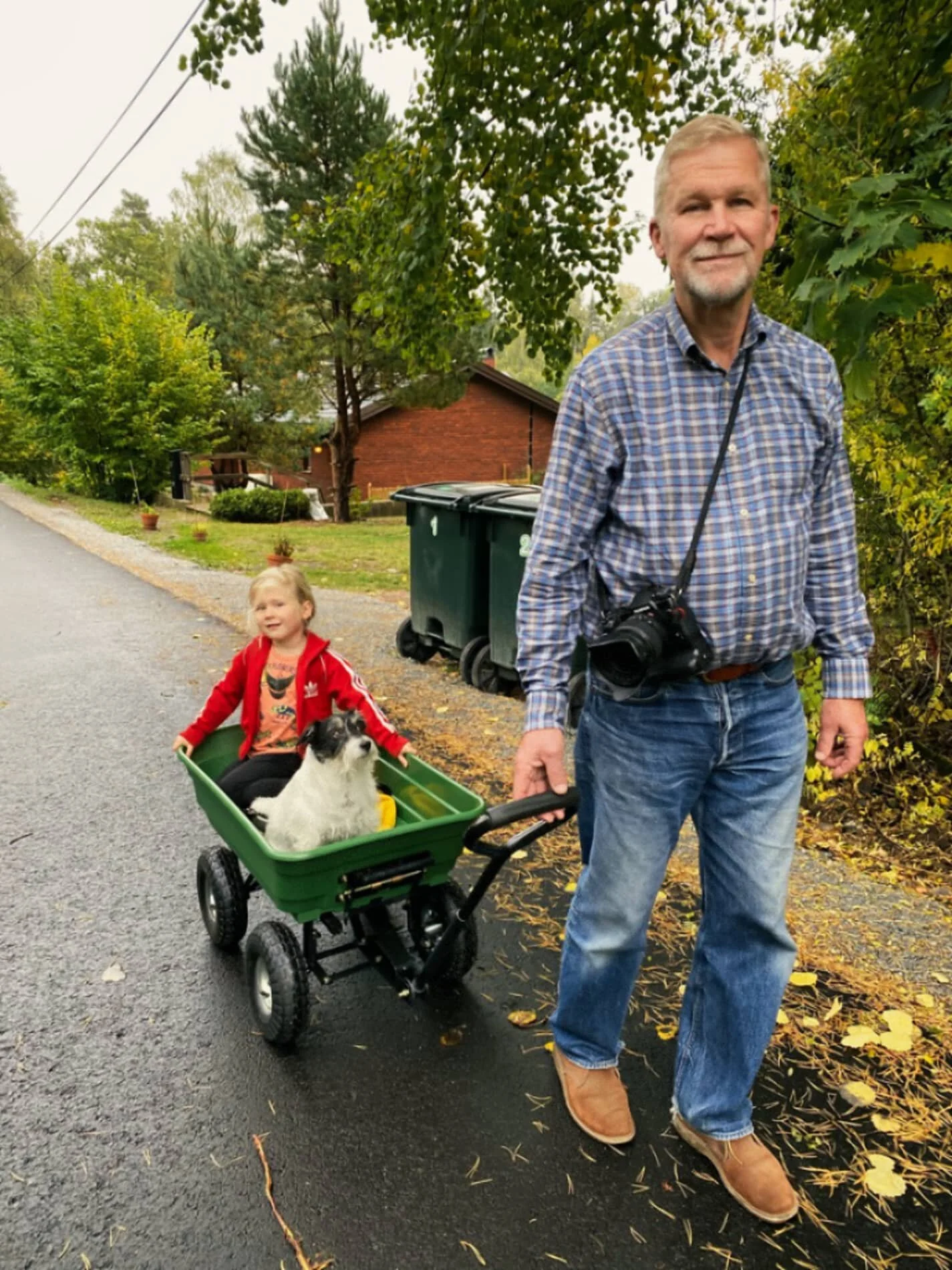 ulf_billie_dexter_promenad.jpeg