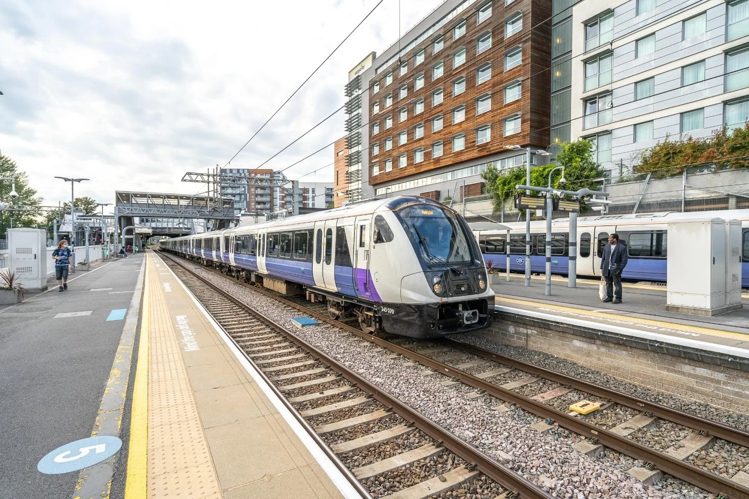 Excellent connectivity