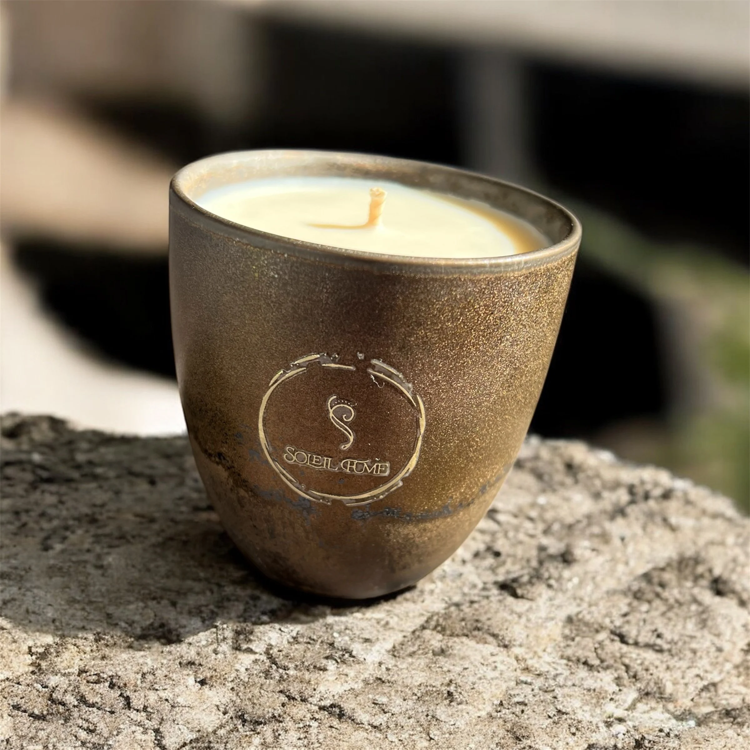 Hand-poured soy candles, pure essential oils, and plastic-free packaging create soothing moments inspired by Asian aromas. Small-batch craftsmanship and recyclable materials reduce impact. Shoppers choose eco-conscious comfort that uplifts mood, supp