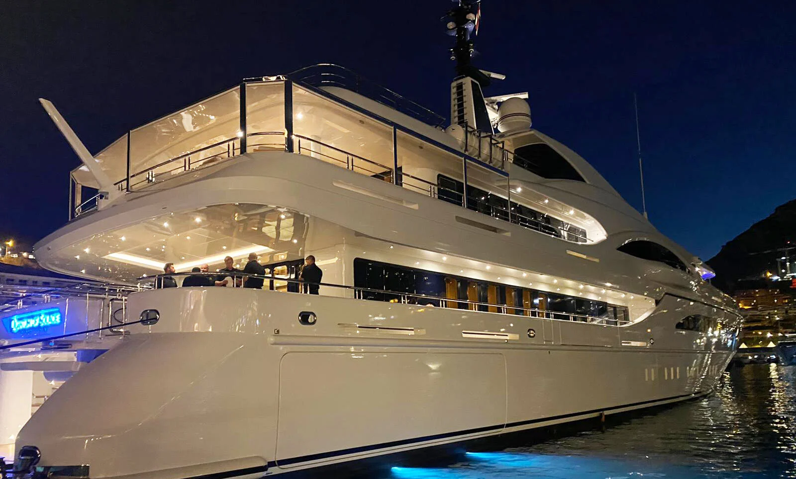Voly-Monaco-2021-Yacht-at-night.jpg