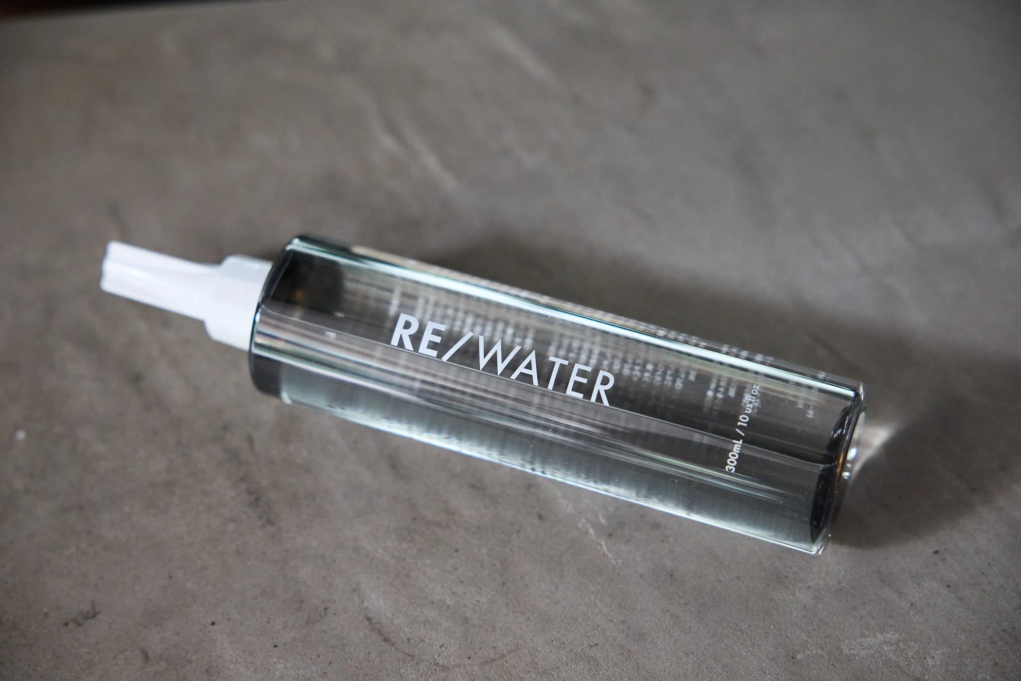 正規販売店】RE/WATER | アールイースラッシュ ウォーター