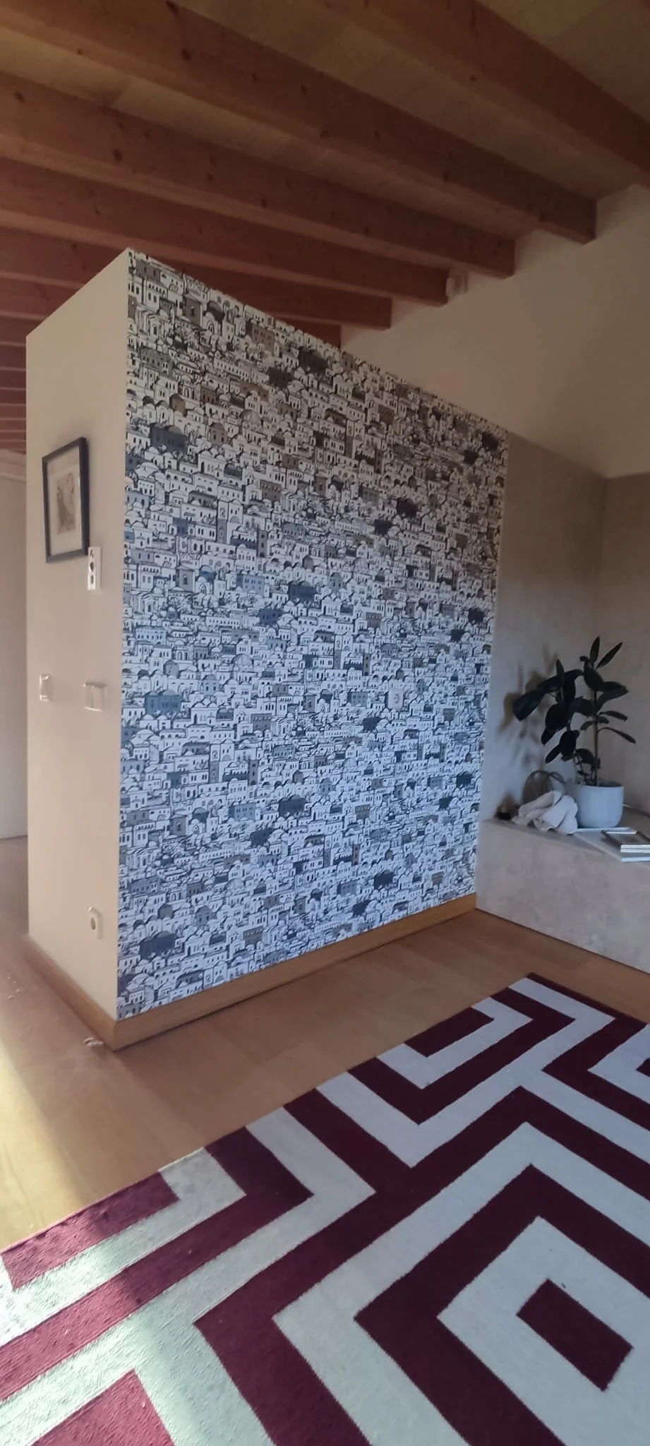 Wallpaper bathroom 2.jpeg