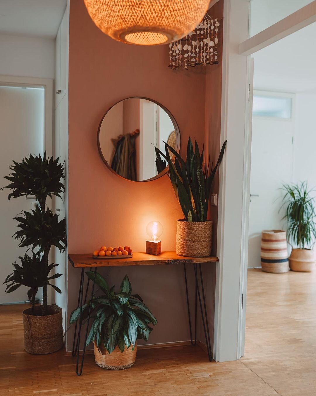 Join us on our brand new platform and get connected with your community. Check out the link in our bio.

🍃 We feature the best of #indoorplantsdecor 😍 ! Follow us for inspiration and to spread the love of beautiful Indoor Plant Decor 🌿
--
Featurin