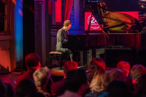 SEAN FYFE QUARTET | The Bear Club