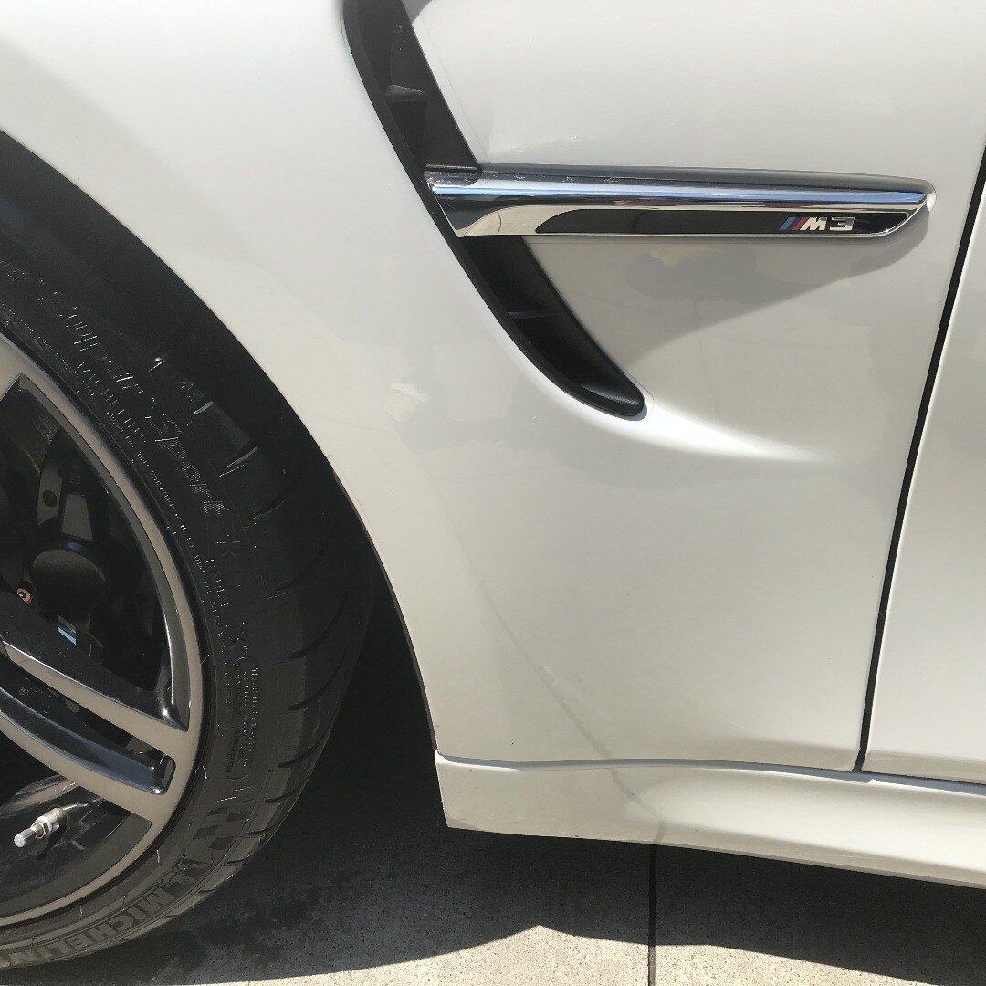 Blast at the track with BMW! Professional Detailing rubber tarmac removal of fender and body molding. #mobiledetailing #autodetailing #beforeandafter