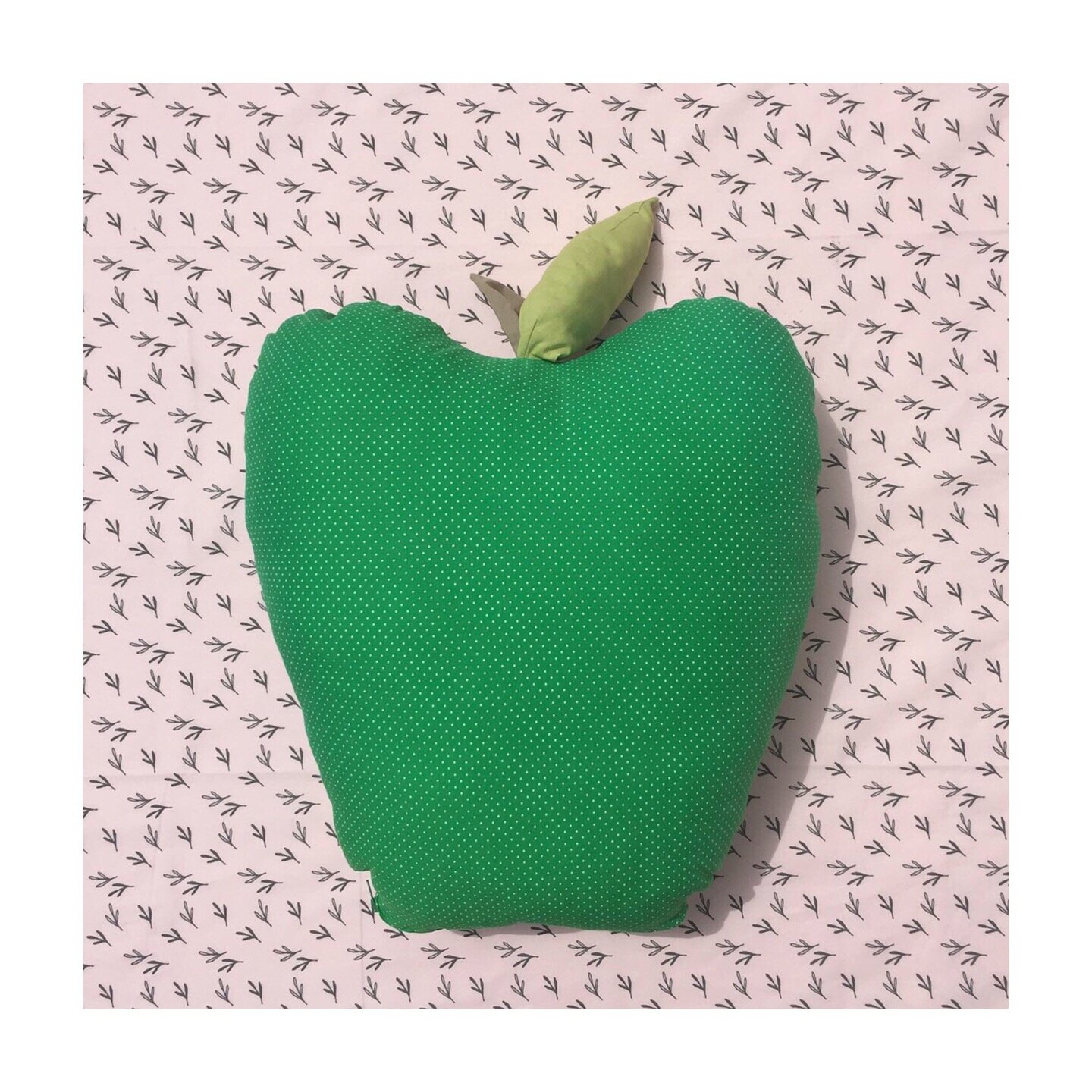 Apple Cushion