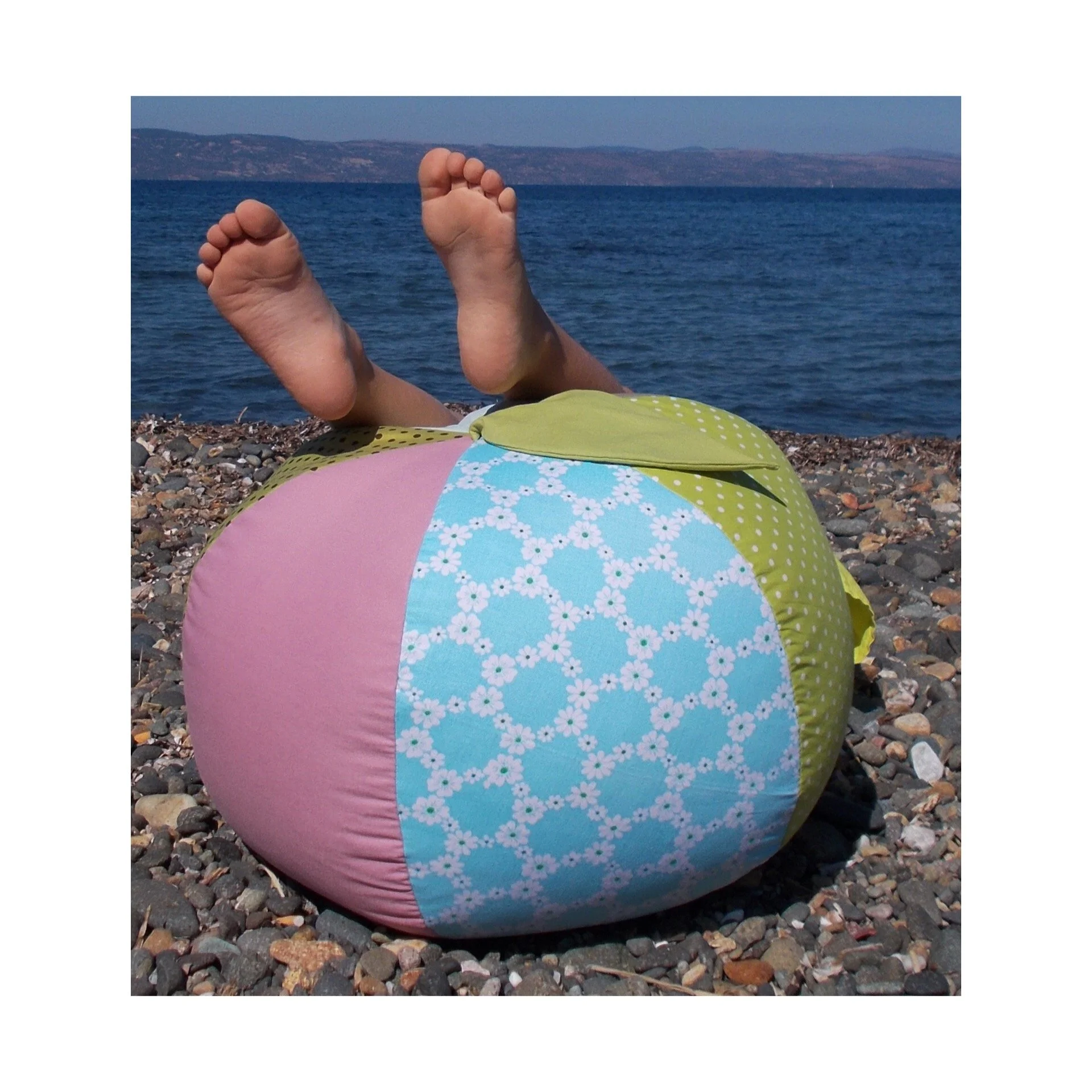 Apple Pouf