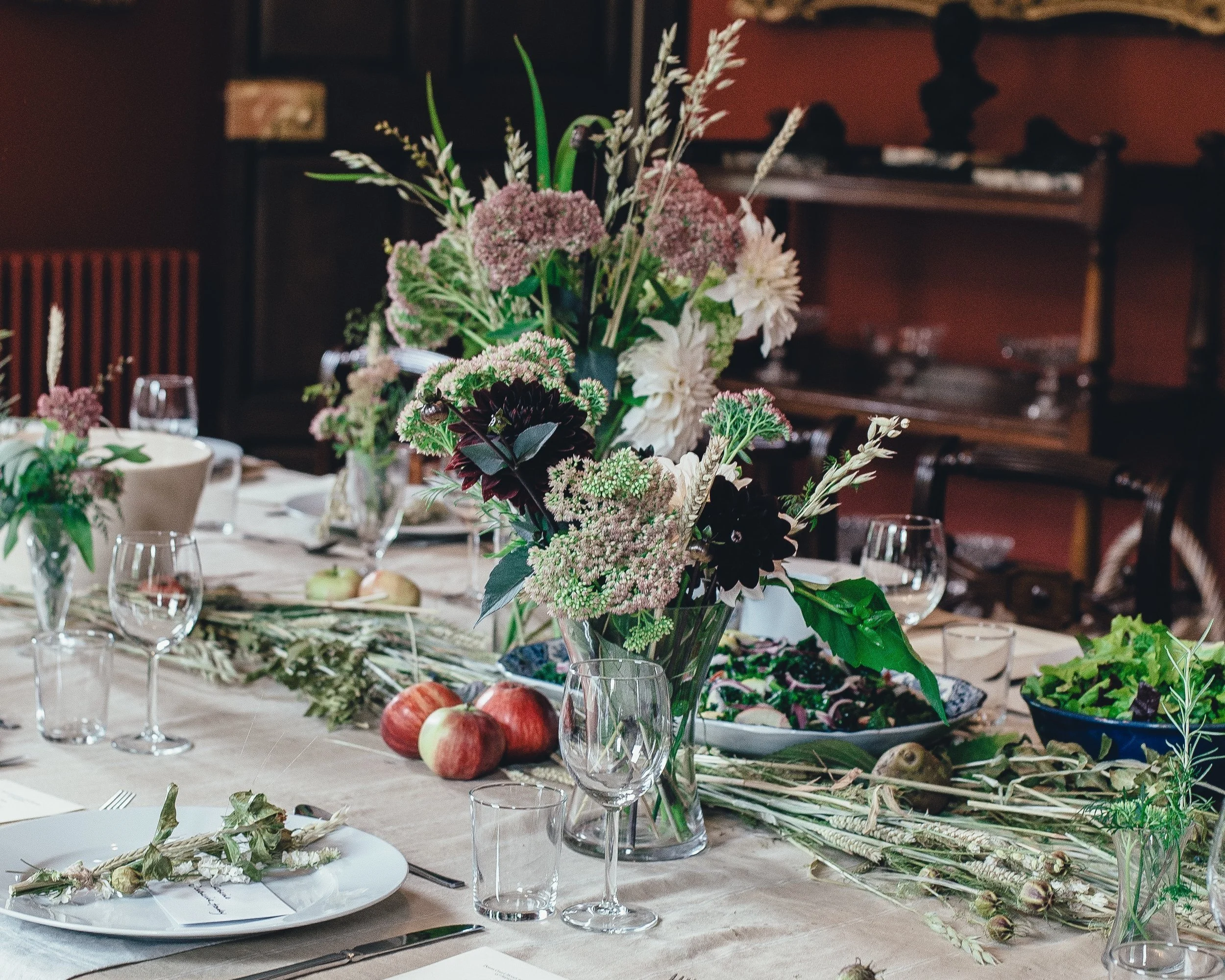 Three Ways To Transform Your Holiday Table