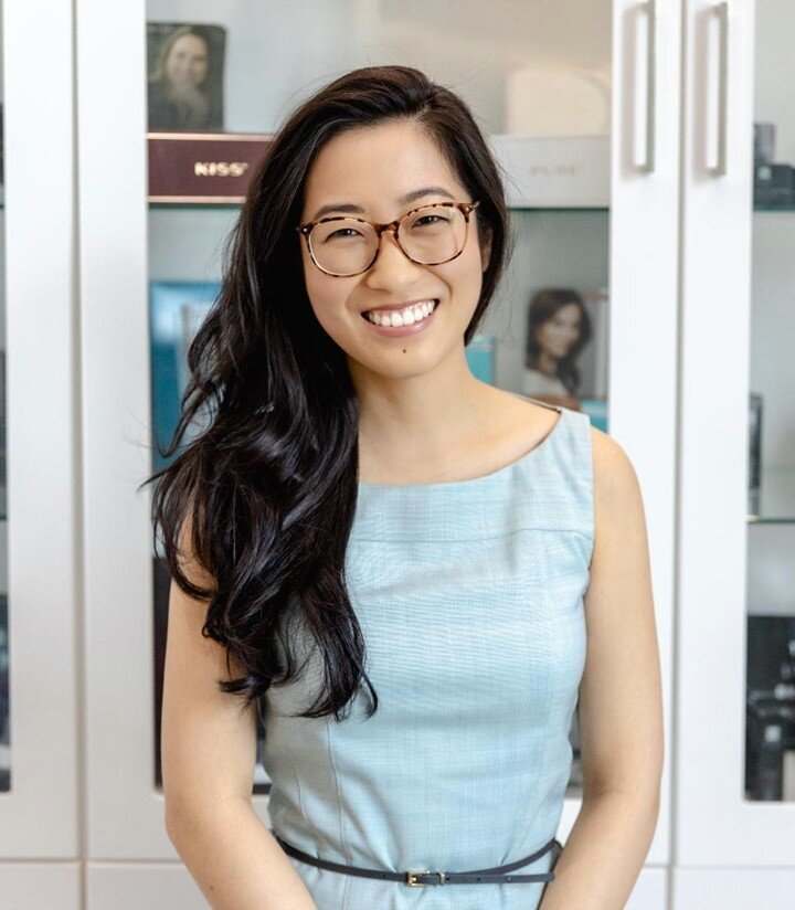 We're booking consultations with our board-certified Dermatologist, @drannieliu!🗓️⠀
⠀
Dr. Annie Liu's areas of expertise include (but are not limited to):⠀
⠀
&bull; acne/rosacea⠀
&bull; acne scarring⠀
&bull; melasma⠀
&bull; skin surgery⠀
&bull; medi