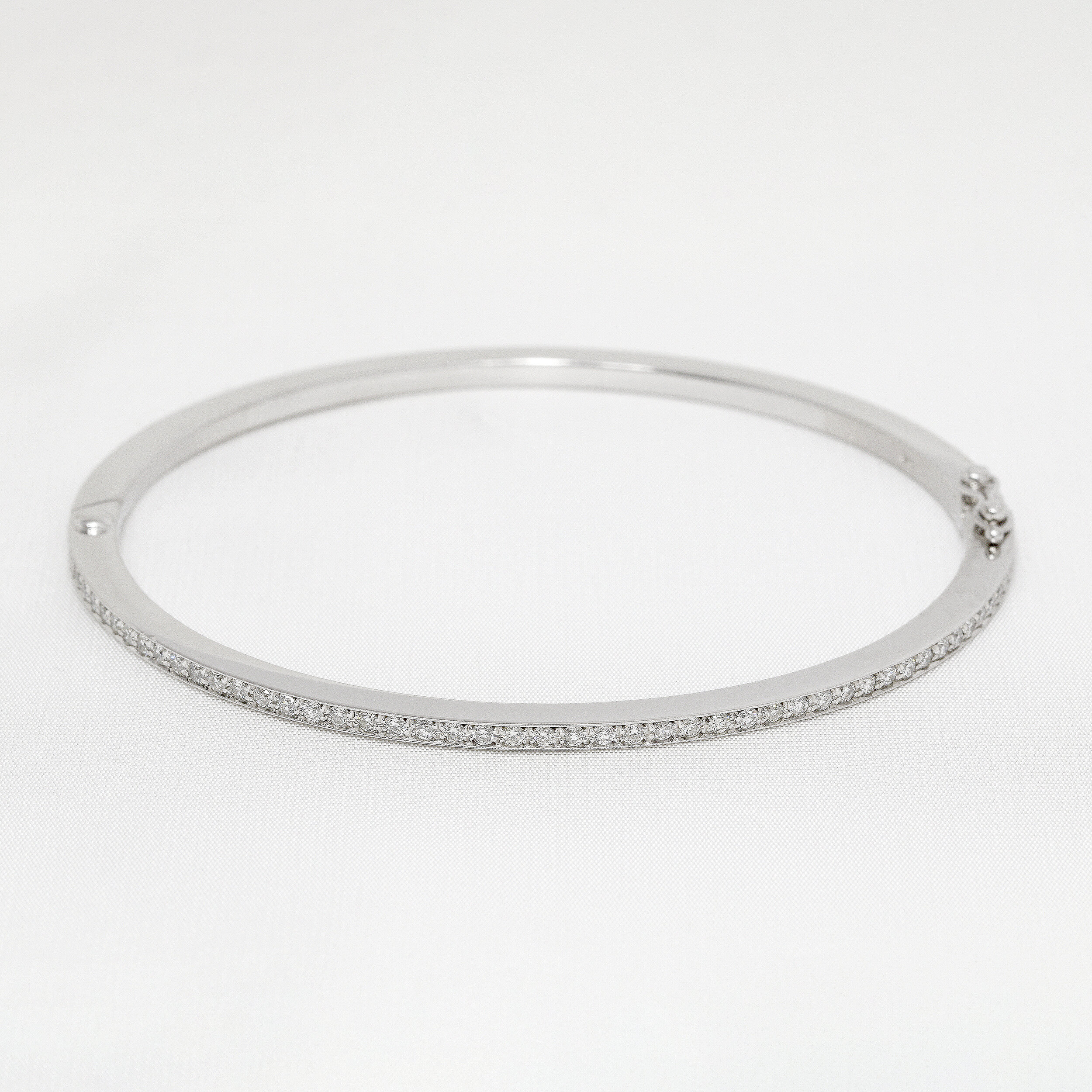  Timothy Roe Hinged 2.01ct Diamond Bangle in White Gold £4,500.00 