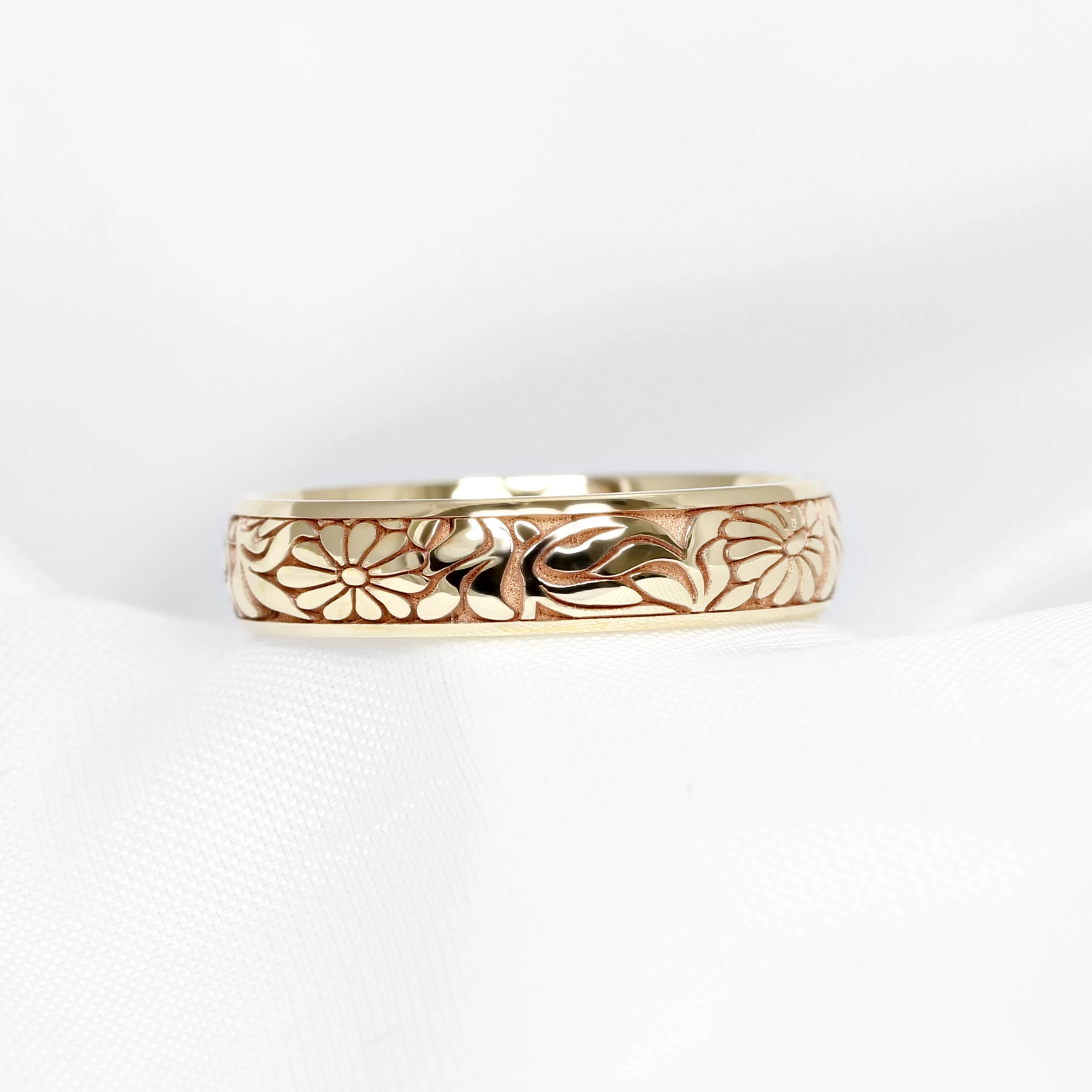  Floral Engraved Wedding Ring in 9k Yellow Gold £270.00 