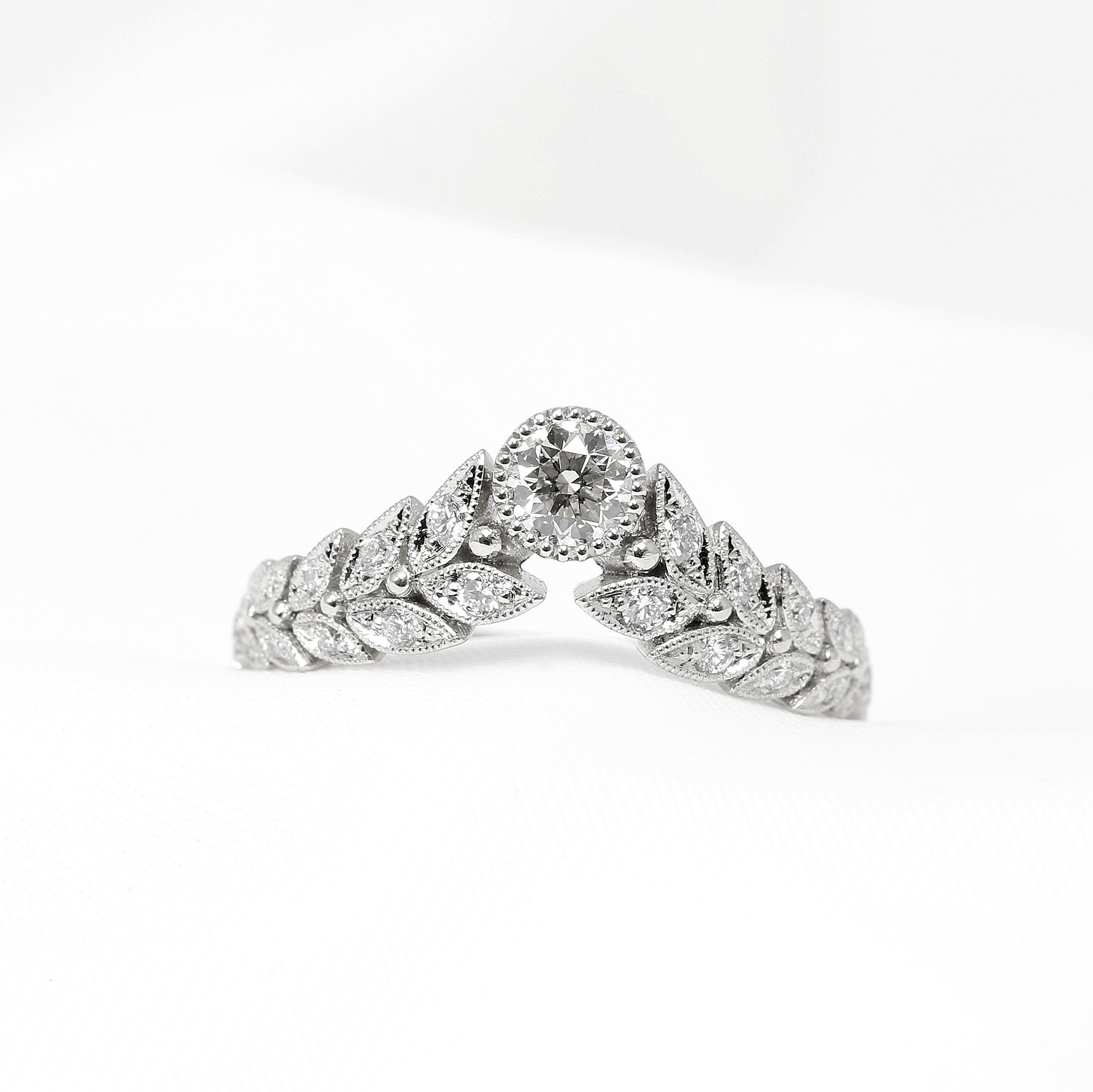 Diamond Laurel Wreath Ring – Popular J