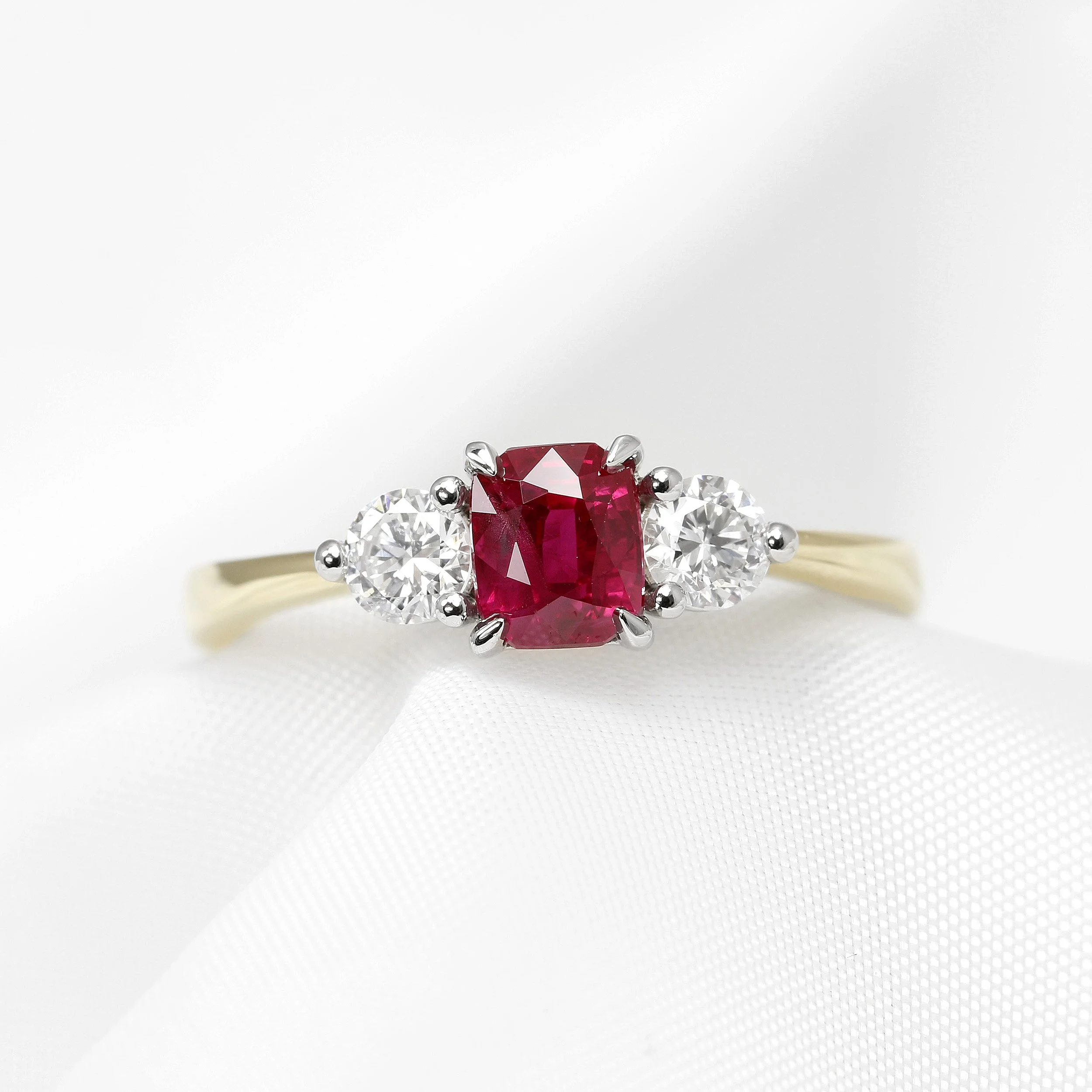  Radiant Ruby & Diamond Ring in Yellow Gold & Platinum £2,550.00 