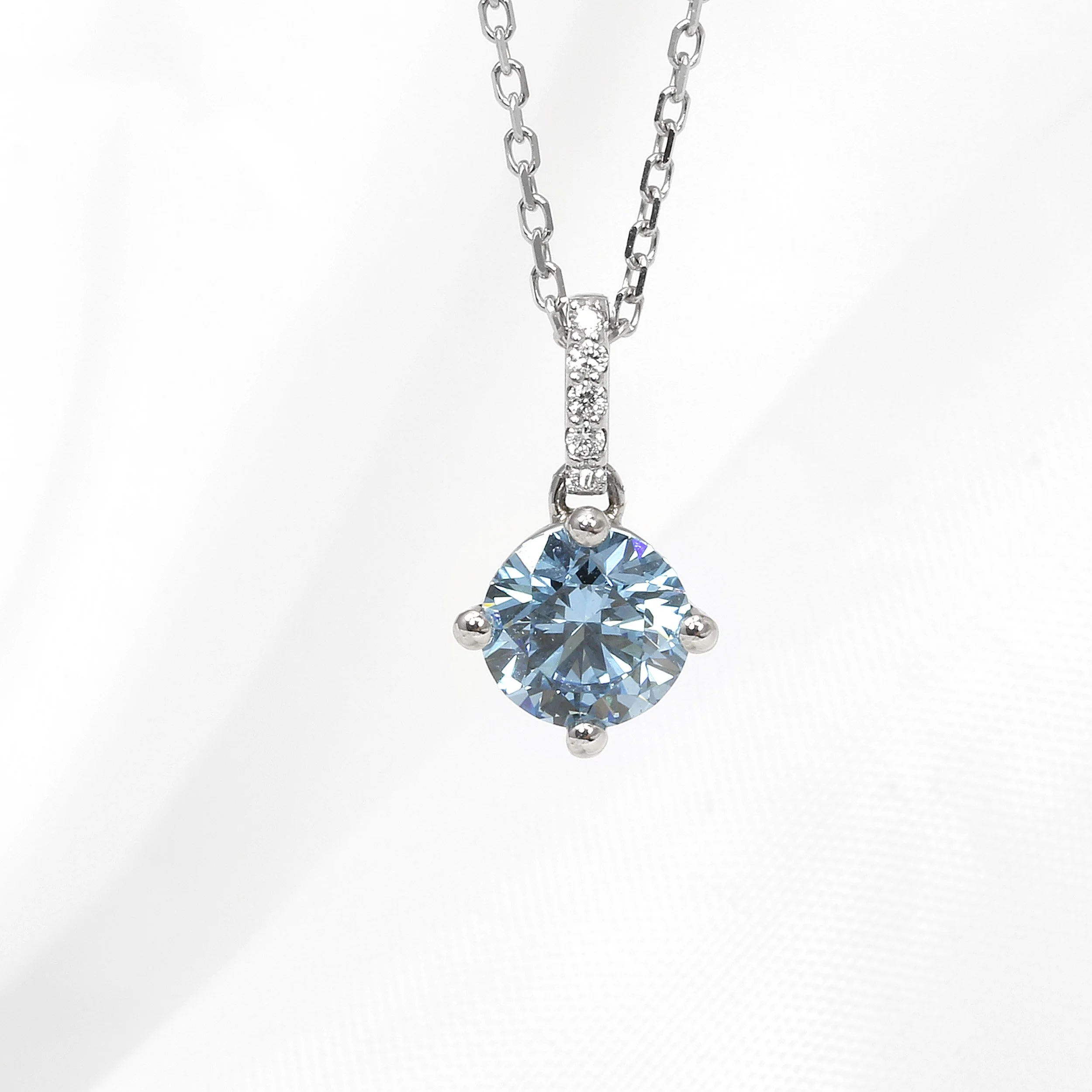  Timothy Roe Laboratory-Created Blue Diamond Pendant £995.00 