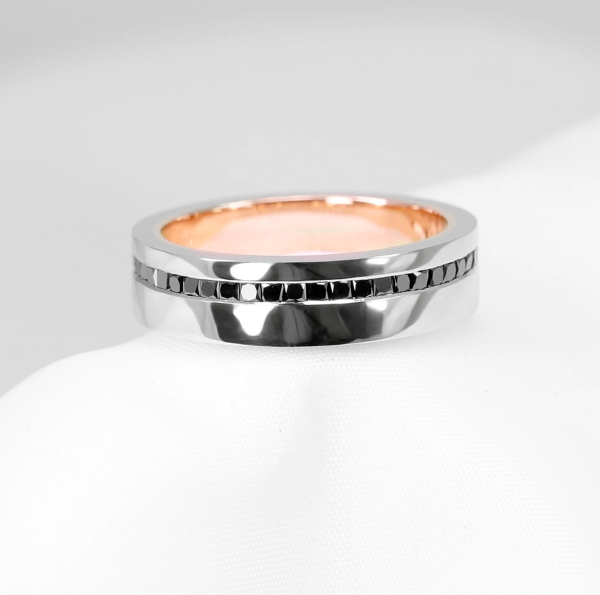  Bespoke Commission: Black Diamond in Platinum & Rose Gold 
