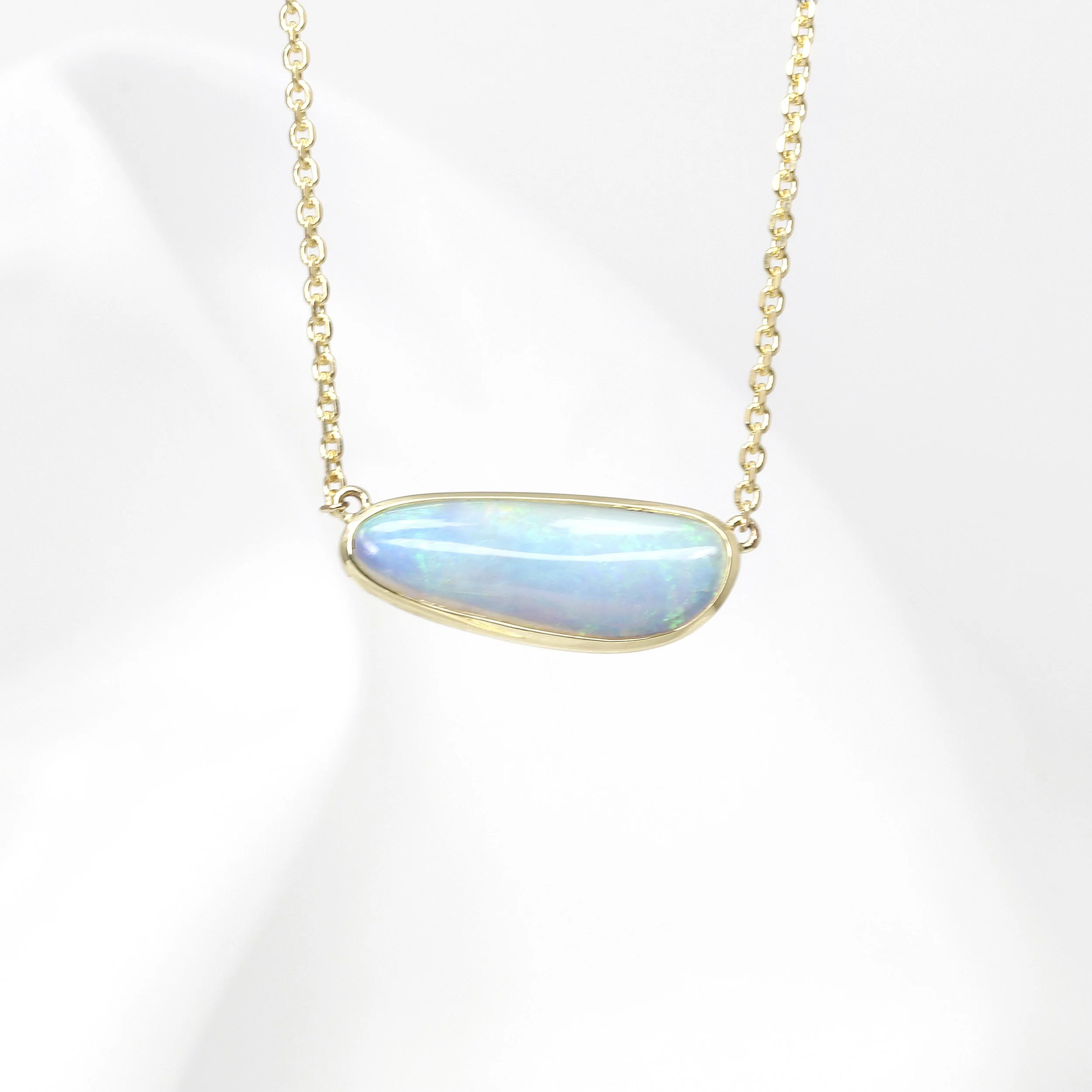  Australian Opal Necklace in 9ct Yellow Gold £795.00 