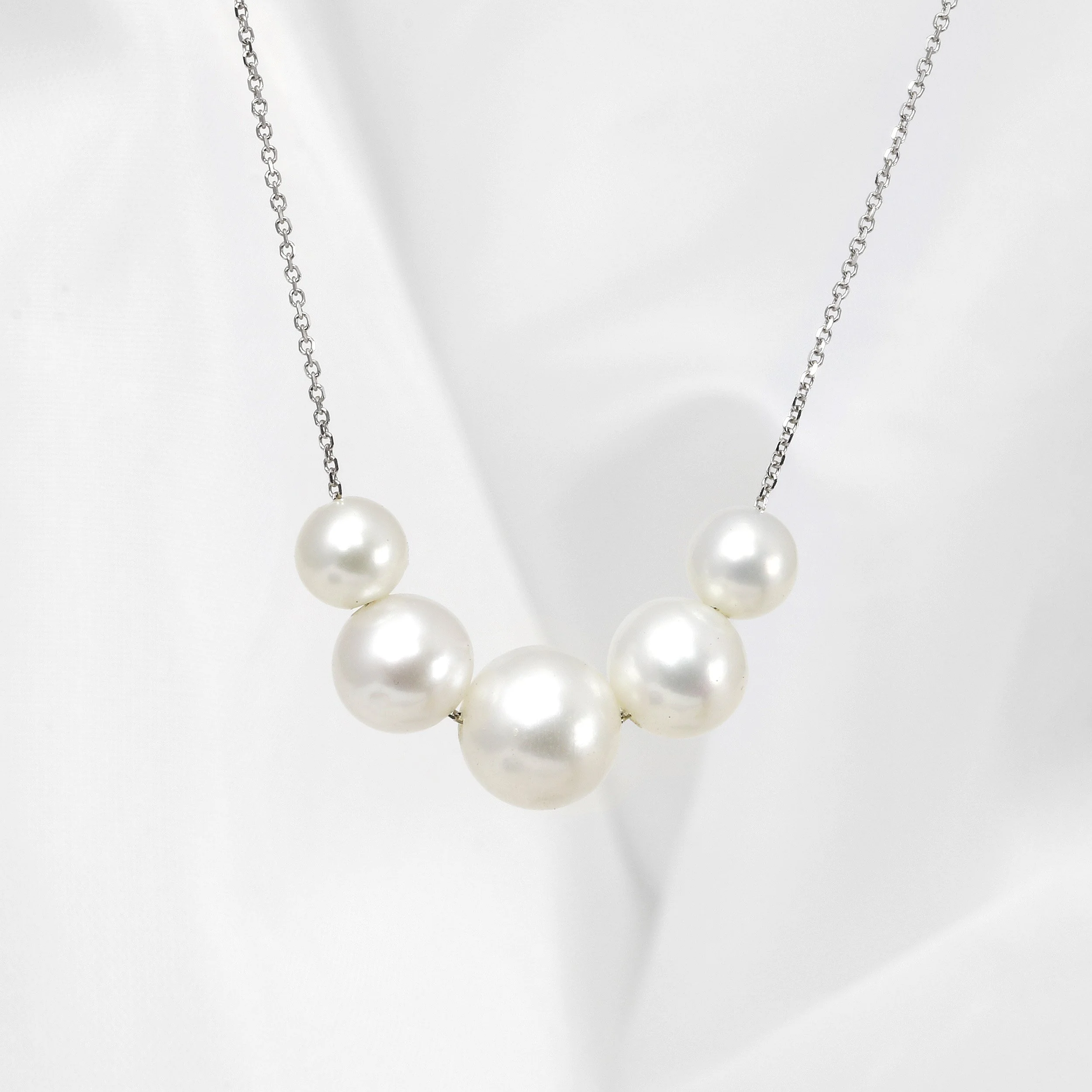 Pearl Slider Necklace in 18ct White Gold £295.00 