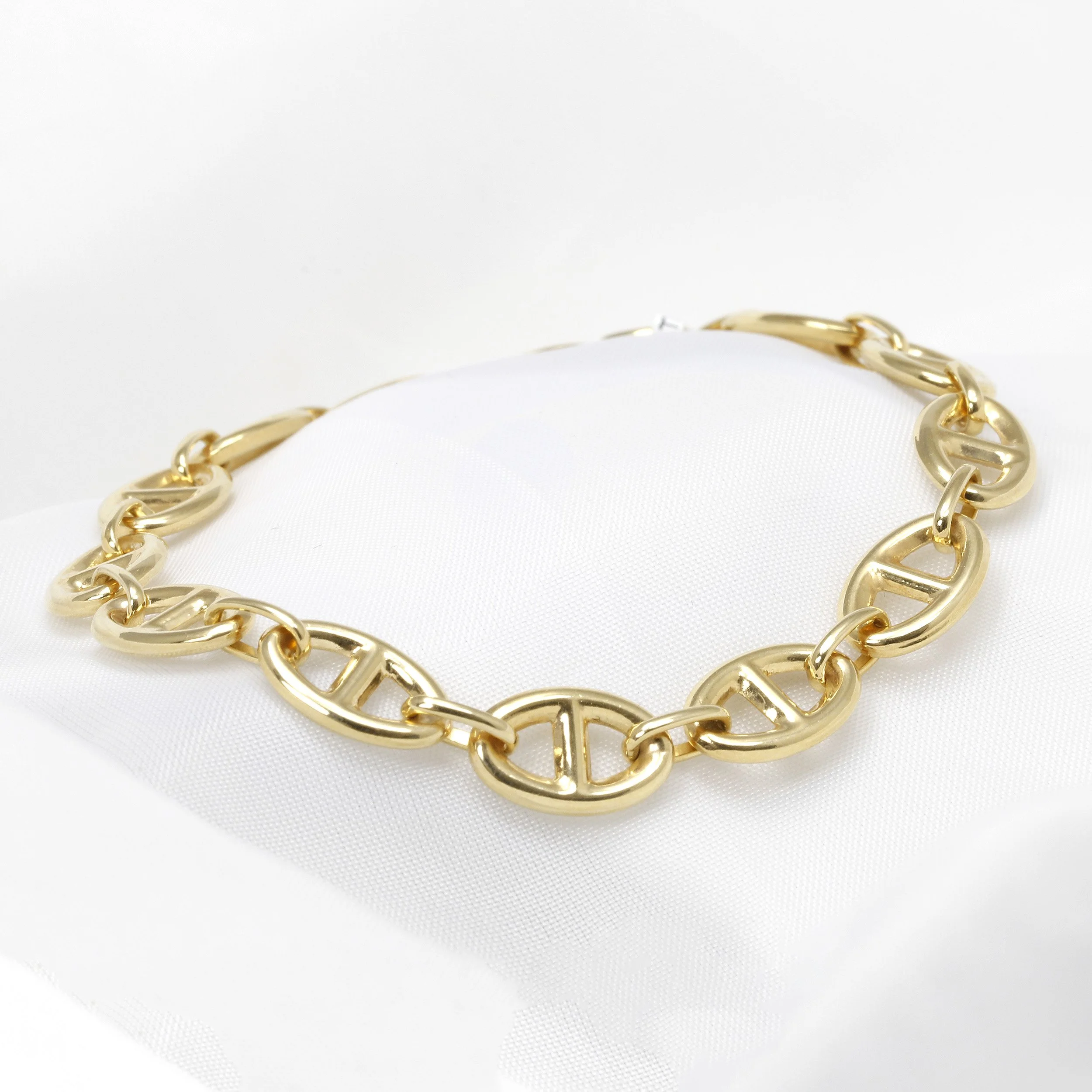  9ct Yellow Gold Marine Link Bracelet £620.00 