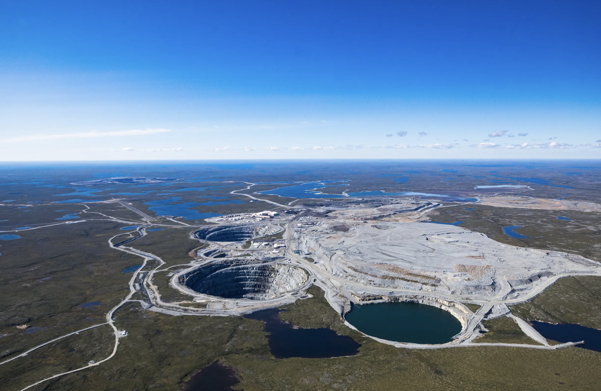   Arial view of Ekati diamond mine courtesy of Burgundy Diamond Mines   