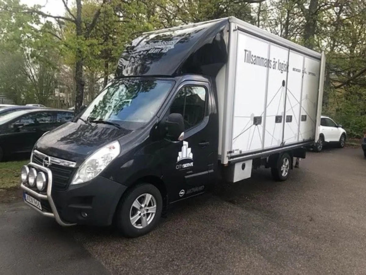 CityServe Europe van delivering food and supplies into Ukraine and transporting women and children out to refugee centers