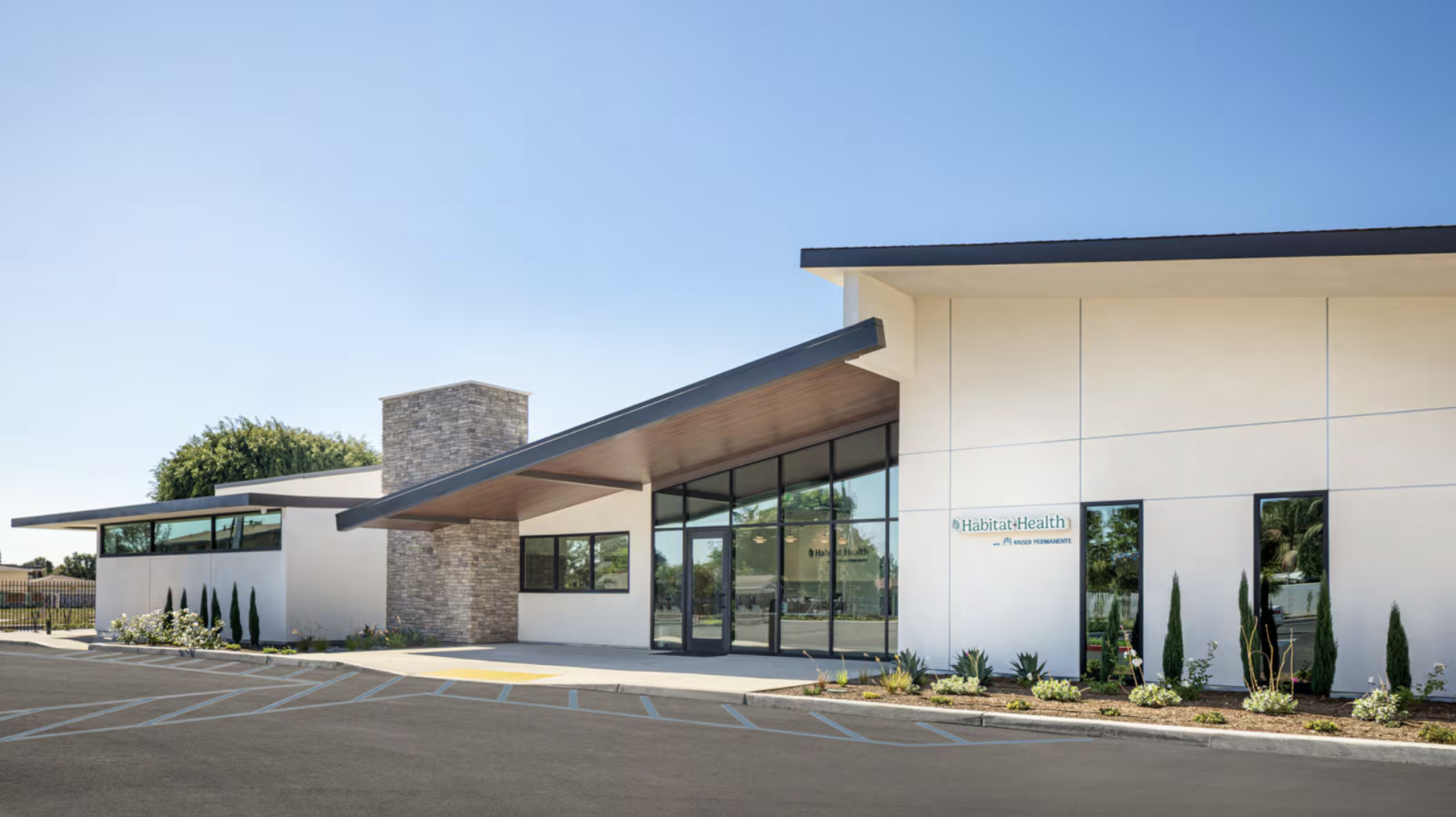Kaiser-backed joint venture opens second California PACE center