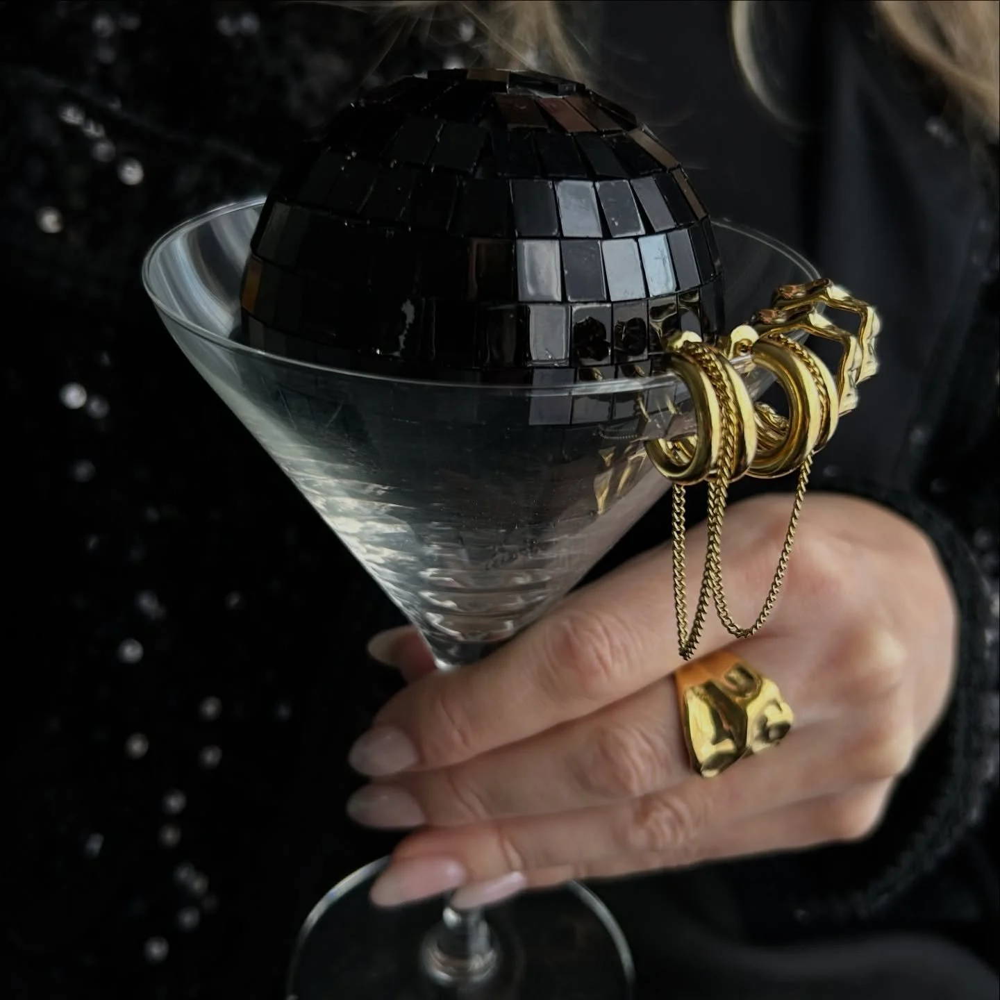 Fortsatt ikke i m&aring;l med julegavene? 🎁
Fortvil ikke ☺️ Vi selger digitale gavekort i flere ulike prisklasser 💌🥰

Lykke til med innspurten❣️

XOXO

Silje og Pia 💃💃

#gavetips #gavekort #julegavetips