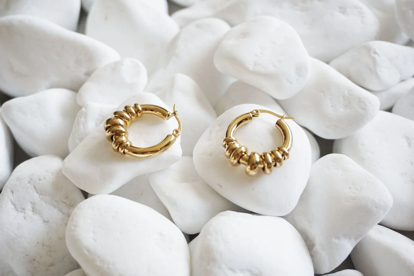Miss Halo Hoop Earrings , gull