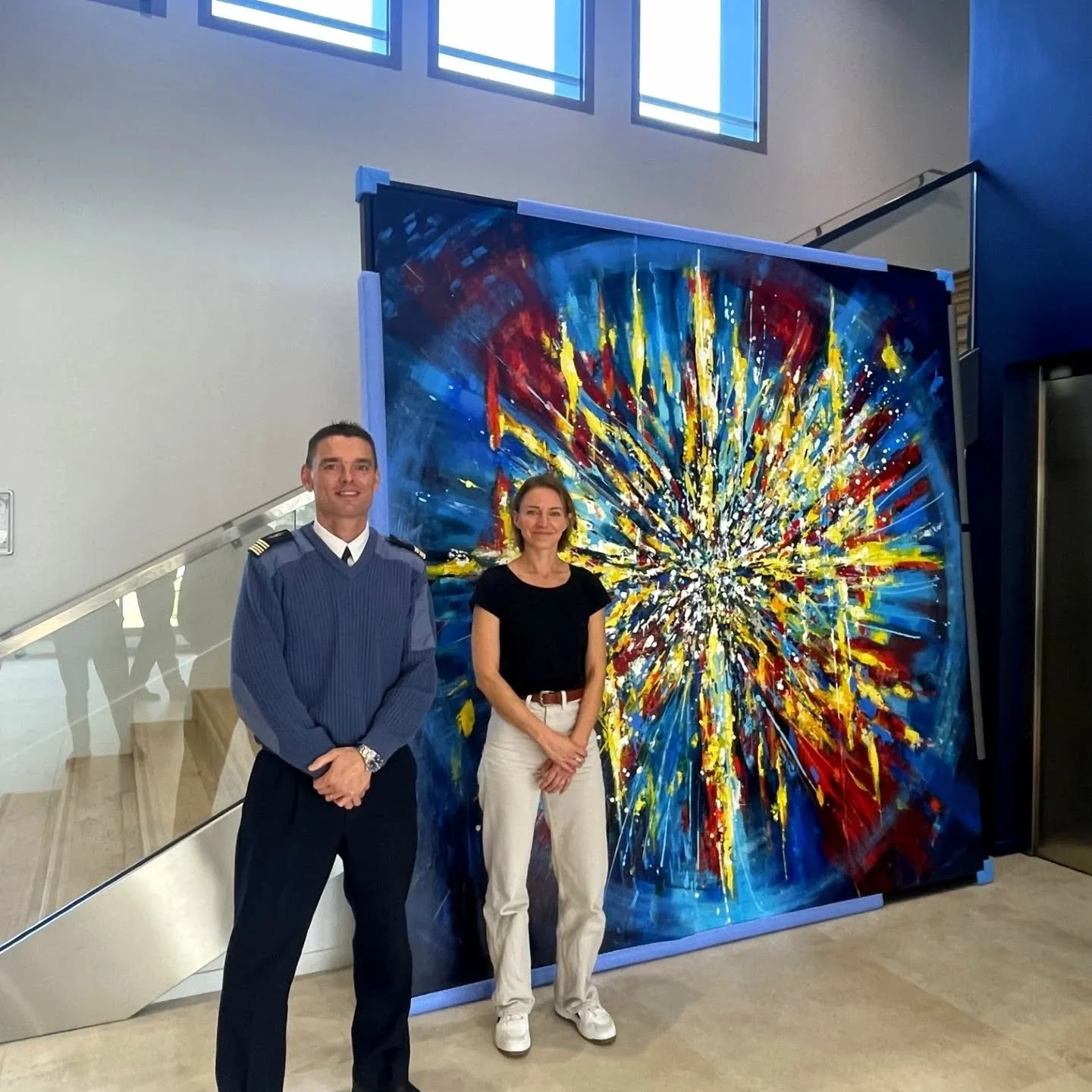 💫Un dernier regard sur cette aventure n&eacute;e d'un projet artistique command&eacute; par le NATO Space COE.

Je suis heureuse d&rsquo;avoir pr&eacute;sent&eacute; mon travail aux c&ocirc;t&eacute;s de Sylvain Debarre, directeur du centre.

Ma toi