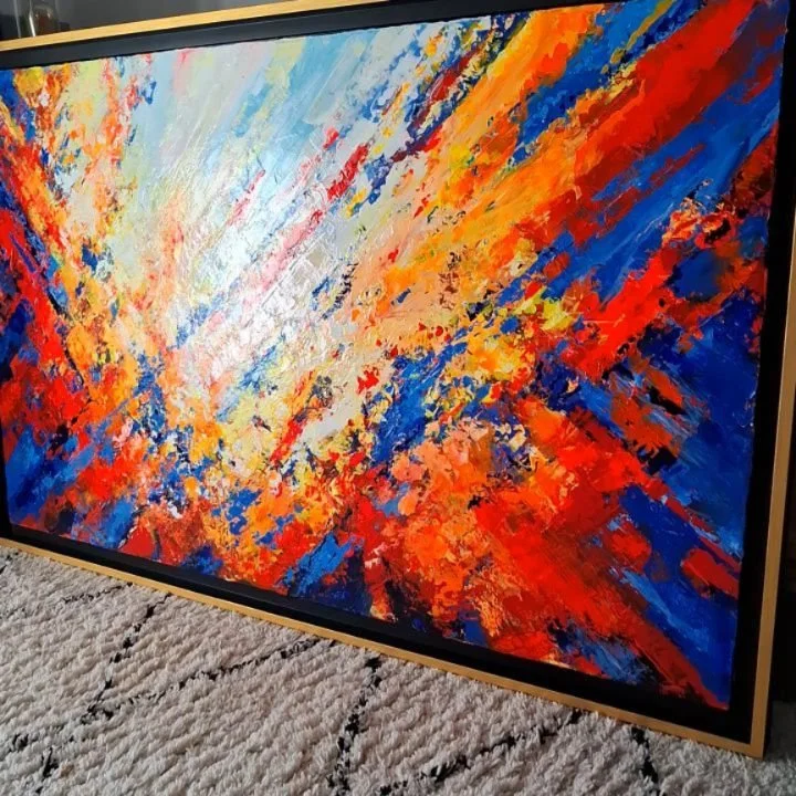 Zoom sur 🔥 HELIOS 🔥 80 x 130 cm

Contrastes extr&ecirc;mes, chaleur brute, impact direct.
Une toile qui dynamise qui r&eacute;chauffe qui rythme son environnement. 

Cette Toile est pour vous ? Contactez-moi en Mp. 

#ArtContemporain #Cosmicart #cl