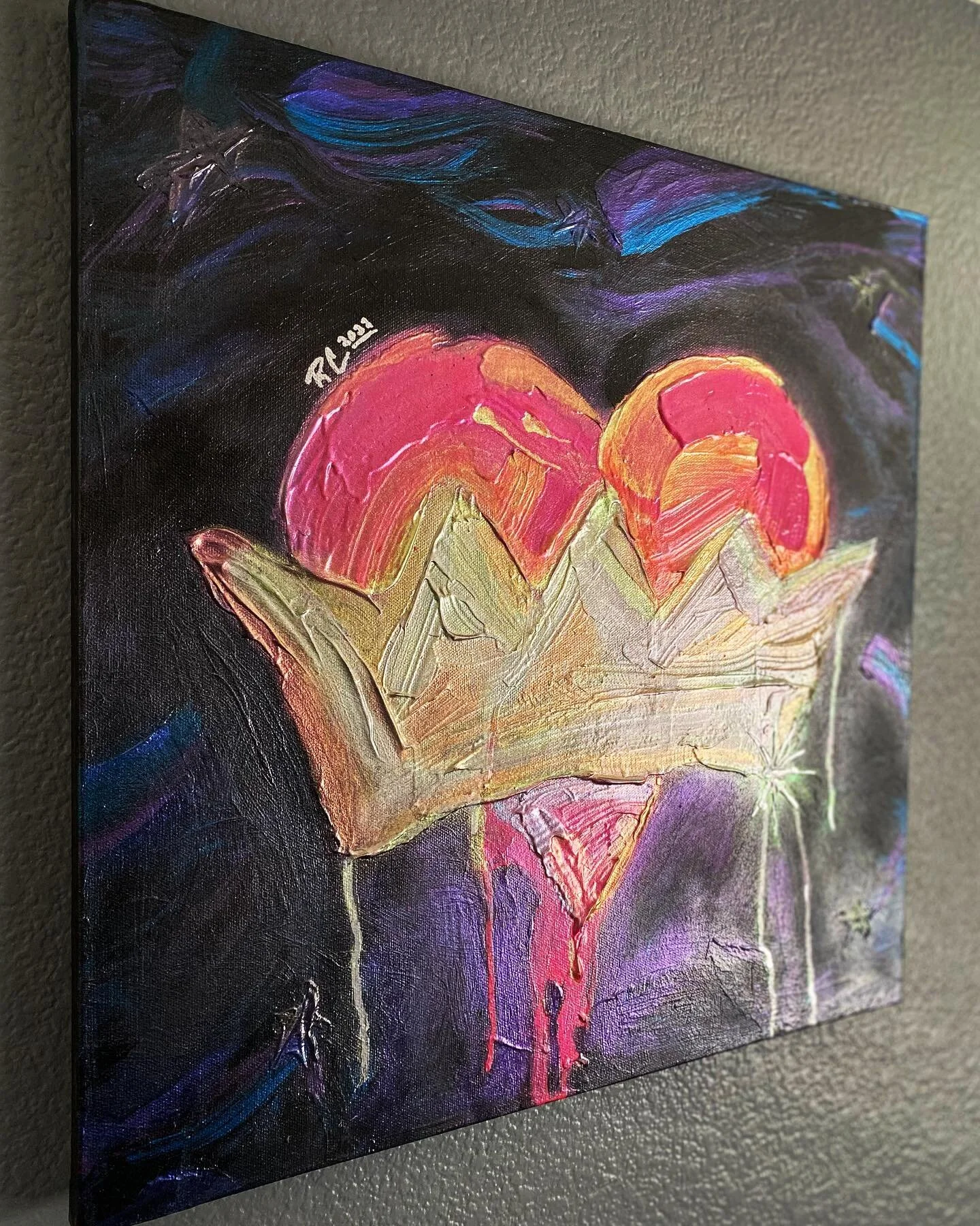 &ldquo;Not just any kiss, the kiss of true love&hellip;&rdquo;
Online shop coming very soon&hellip; 👀

Original Artwork on 20x20 Canvas |
Texture Medium @goldenpaints 
Metallic Acrylic @chromaonline 
Chrome Powder @chameleoncolorsinc 
Chalkboard Pai