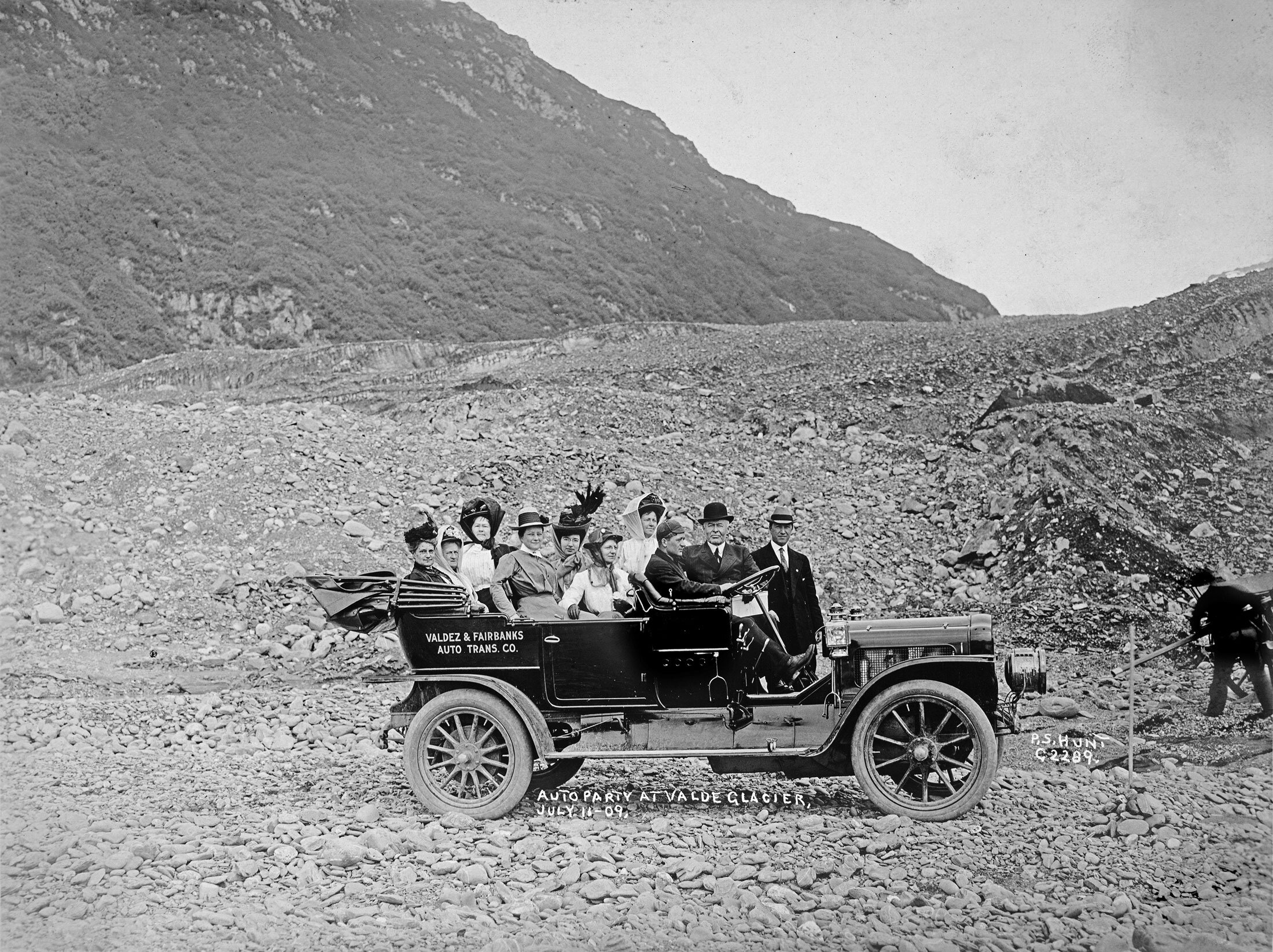 Collections — Fountainhead Antique Auto Museum