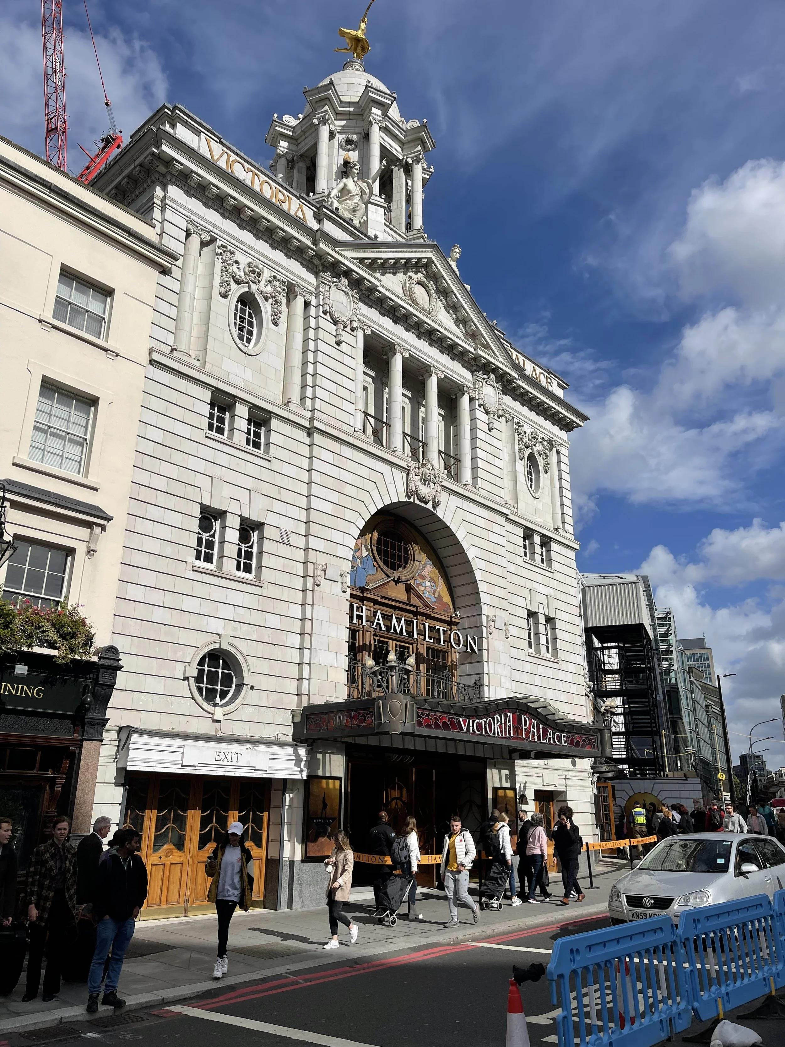 Waking up in London on day one - October 1, 2022