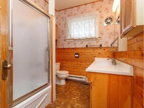 Our bathroom renovation-goodbye 1960's — Sixtee is the new Fortee
