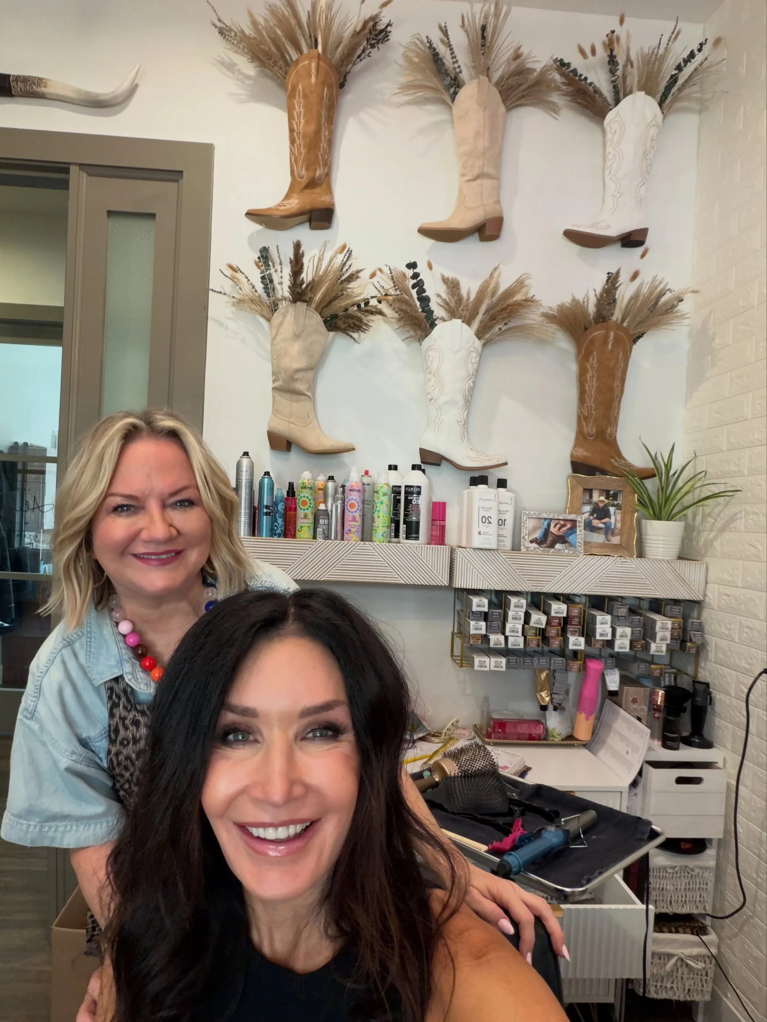 How great is it that your hairdresser is also your good friend! She is the best! And check out that boot wall! @stephaniecondonhearnsberger
