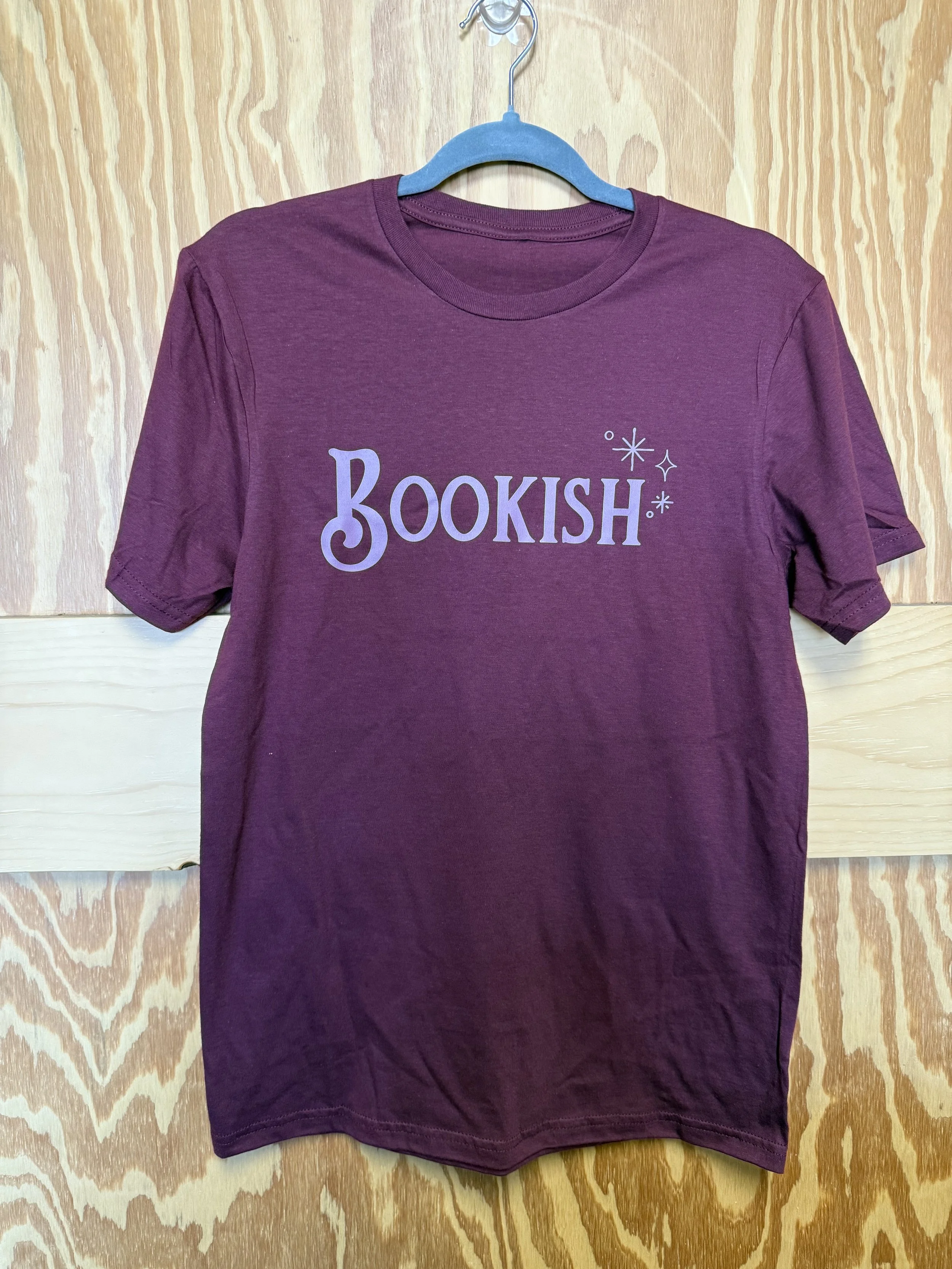Bookish T