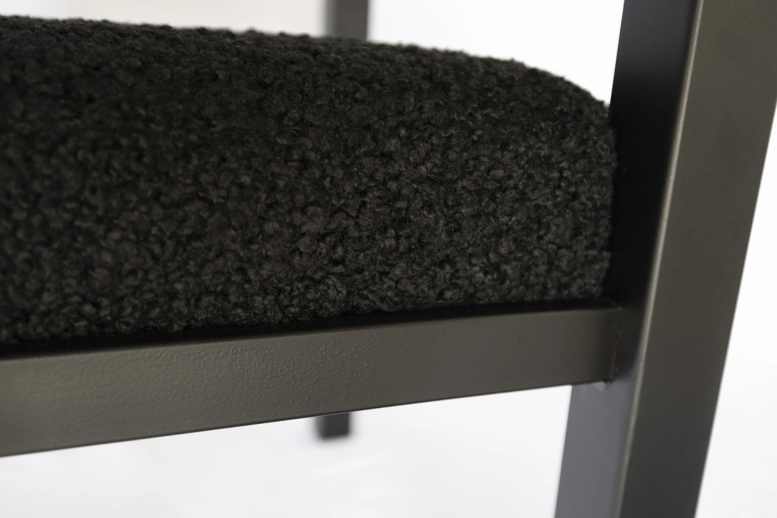 HCHAIRDETAIL1.jpg