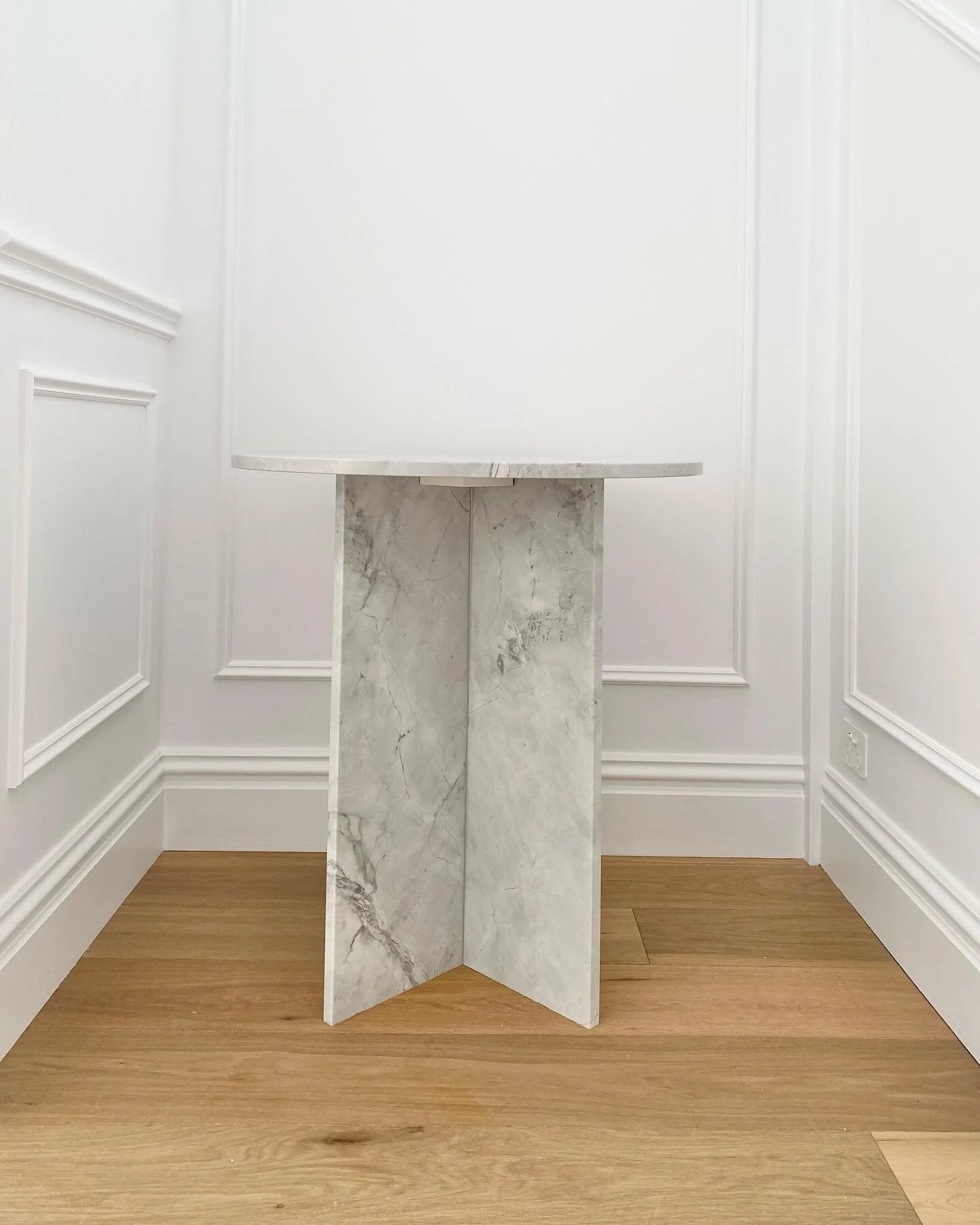 Custom Dolomite 💣

#custommade #boutiquedesign #bespoke #interiorstyle #interiordesign #australianmade