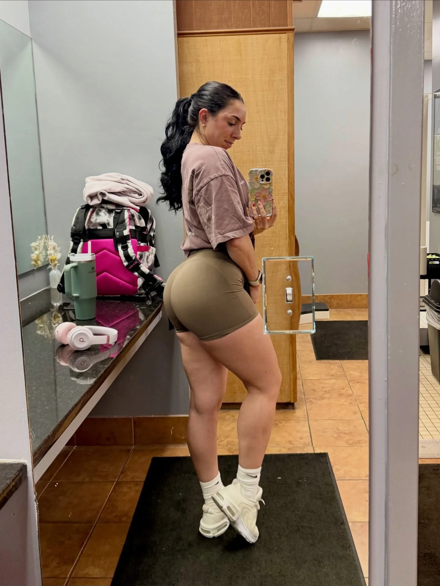 Week one of prep hasn&rsquo;t been about doing more &mdash; it&rsquo;s been about setting the tone. Head down, recalibrating my space, my energy, and my routines. Early mornings. More frequent check-ins. Intentional posing practice. Daily steps. Cons