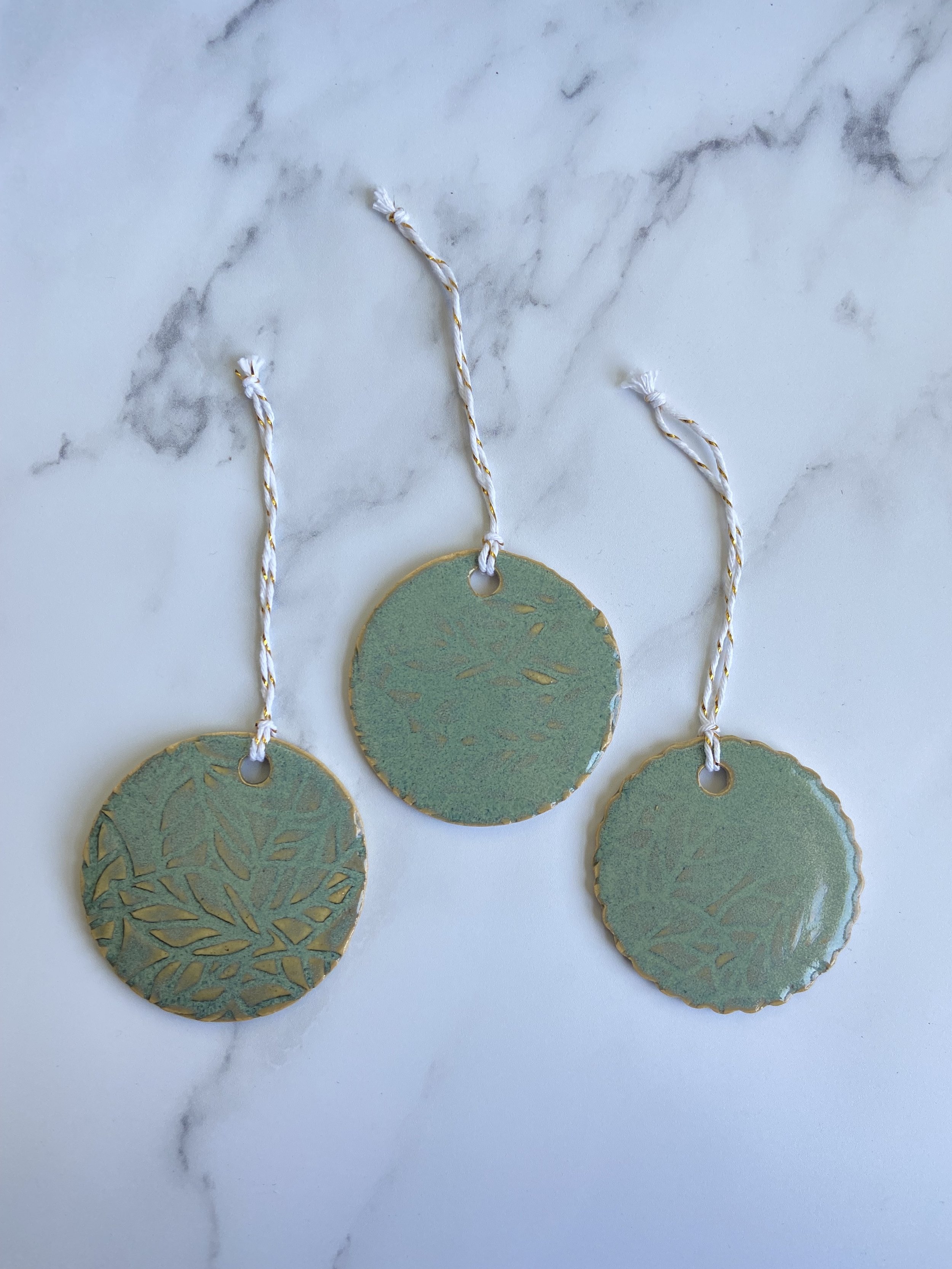 Ocean Breeze Leaf Textured Ceramic Ornaments