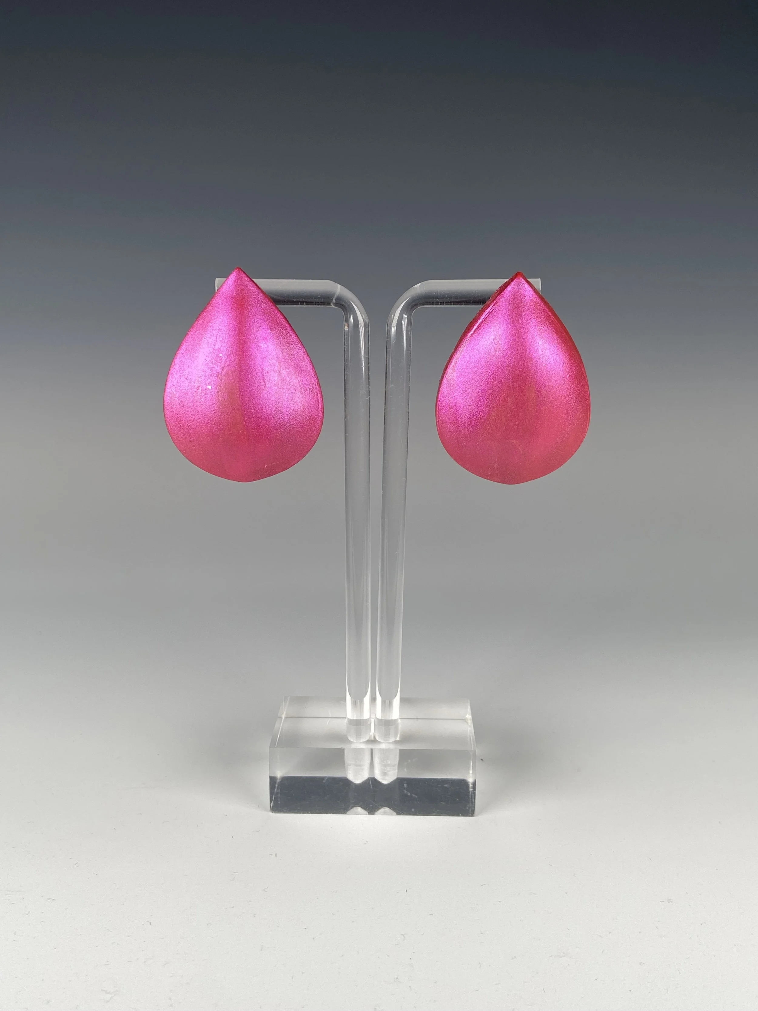 Satin Drops in Magenta