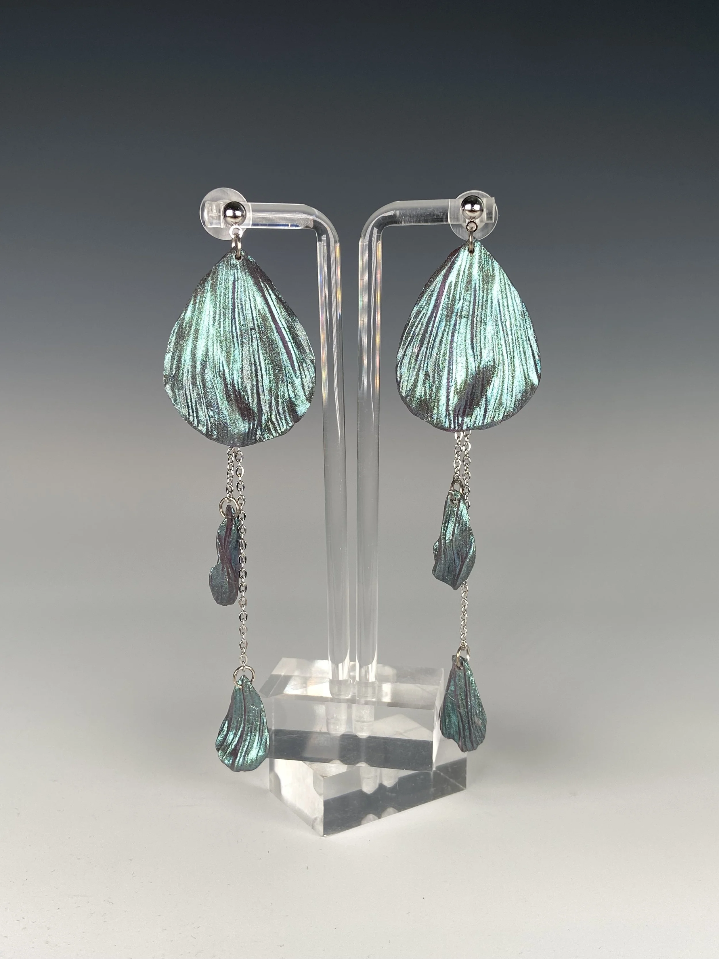 Deconstructed Florals in Galaxy