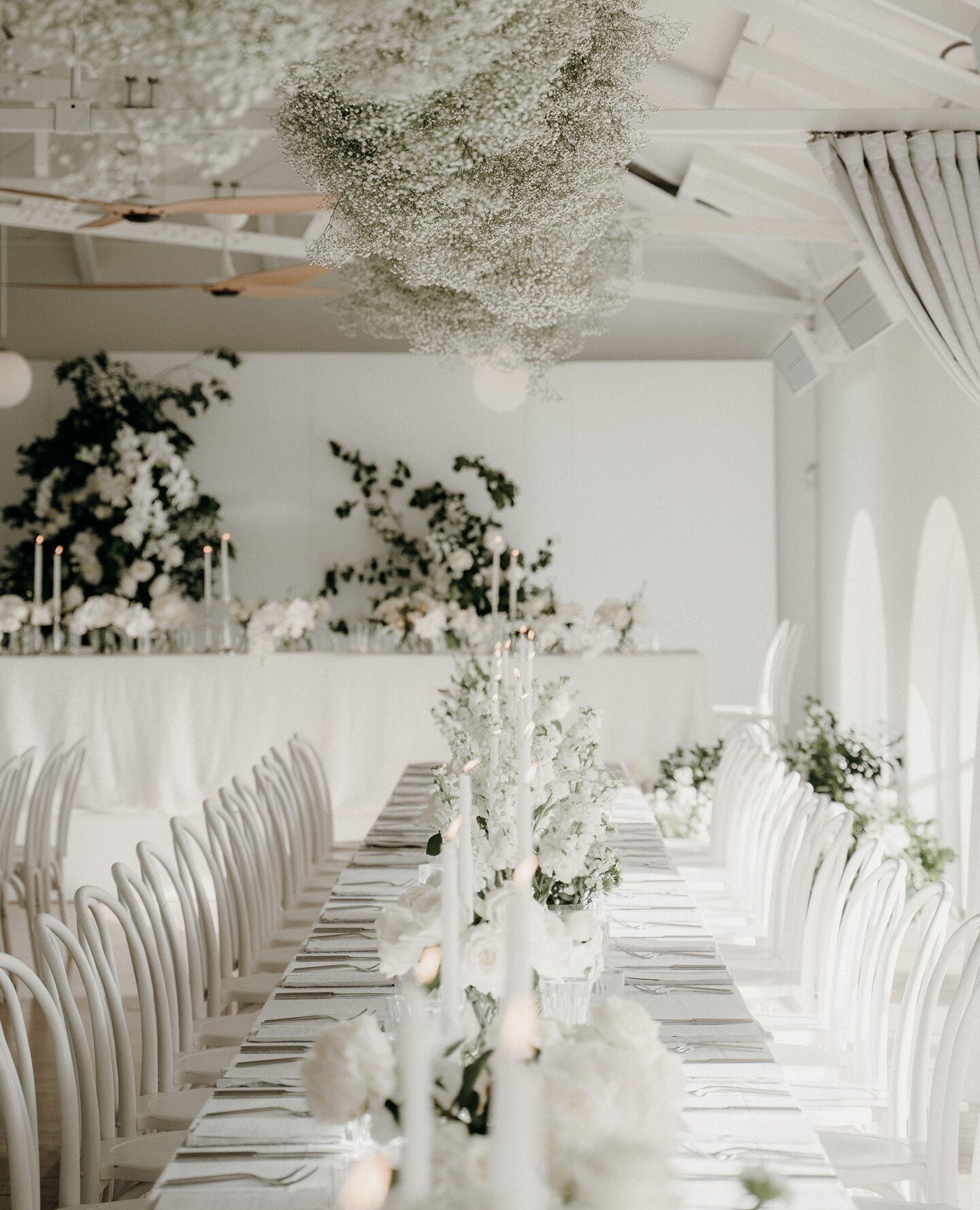 White on White on White.⁠
⁠
If you ever needed some inspiration for an all-white colour scheme at your wedding then this is it. ⁠
⁠
White florals accented by hints green, is the perfect option for stunningly elegant and luxurious wedding decor 🕊️⁠
⁠