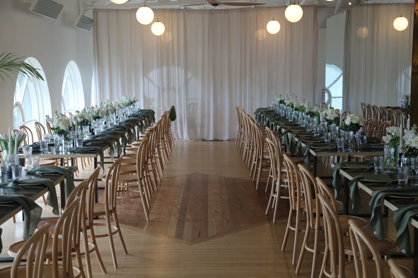 Mantells Tamaki Drive overlooking Auckland CBD | corporate and wedding function space