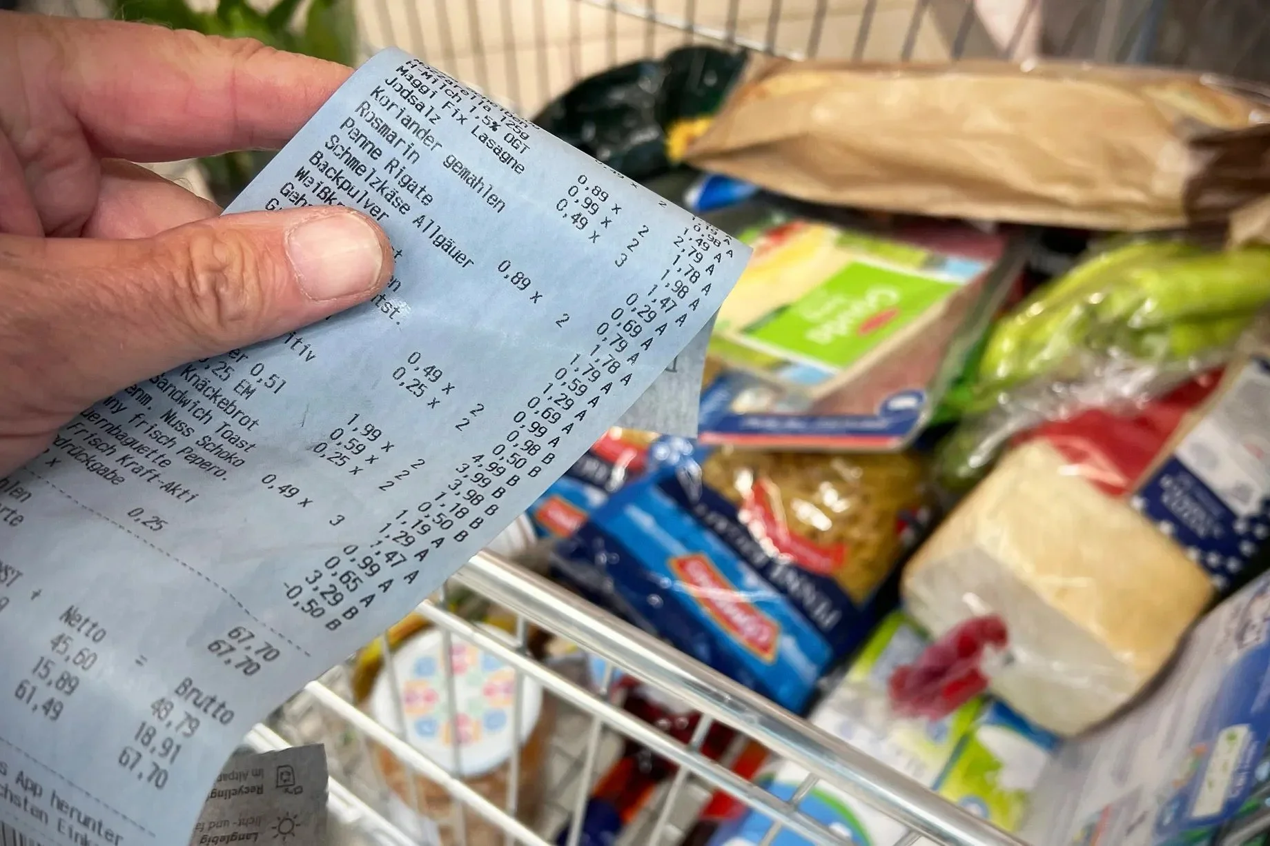 Bei welchen Produkten Zocken Uns Die Unternehmen Ab, Frau Weber?