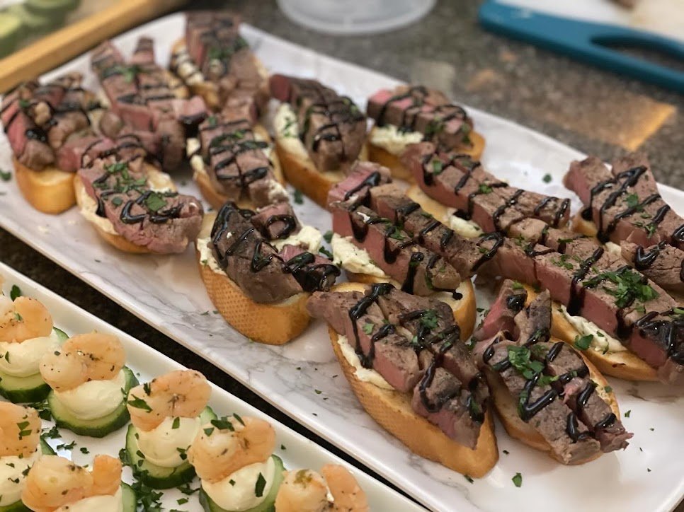 ribeye crustini